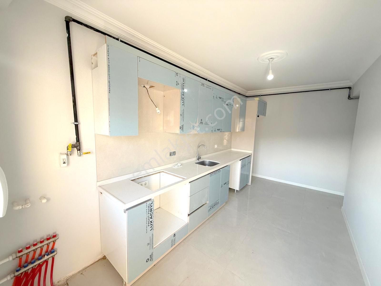 Yıldız Dan Sıfır Kredili 3+1 Cadde Üzeri Önü Açık Daire - Görsel 12