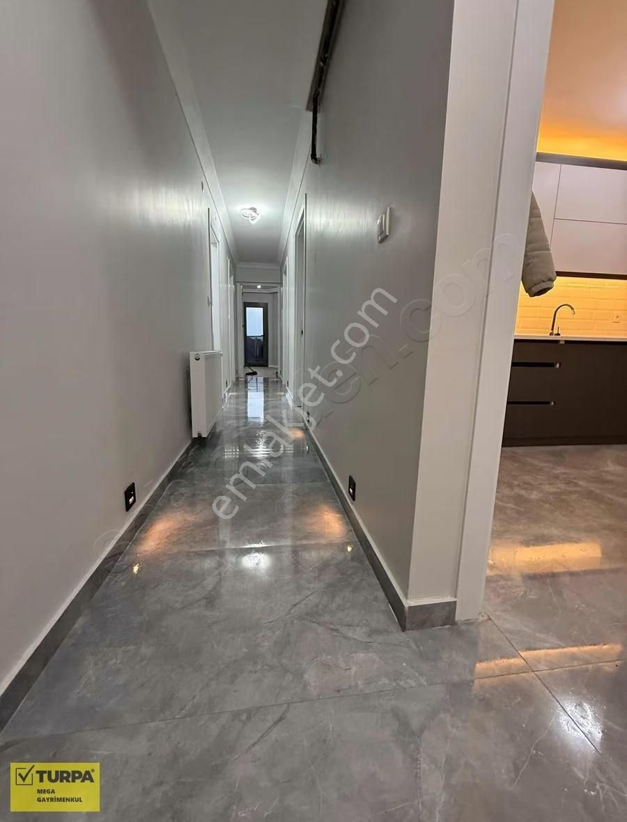 Emek Mah Manzaralı Çaykur Yakını Tadilatlı 3+1 Satılık Daire - Görsel 22