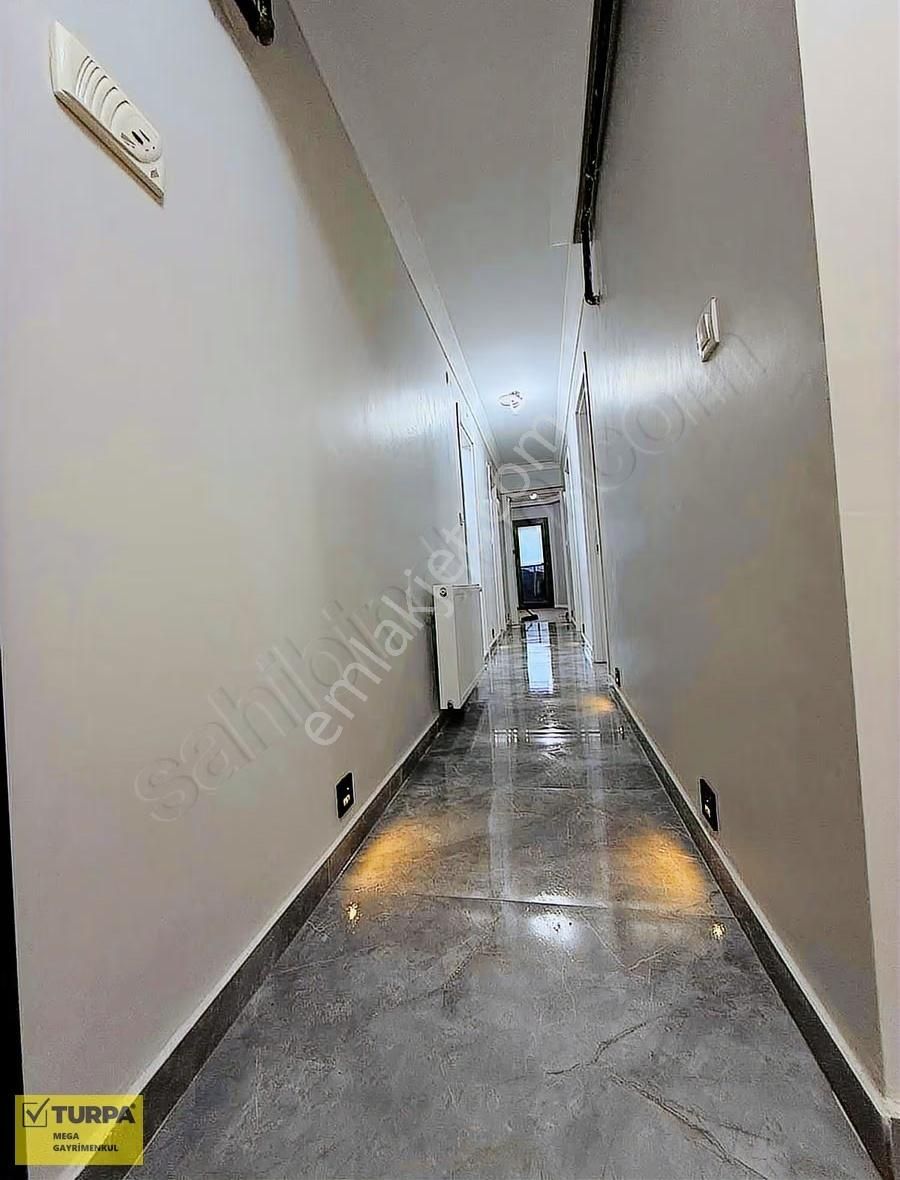 Emek Mah Manzaralı Çaykur Yakını Tadilatlı 3+1 Satılık Daire - Görsel 11