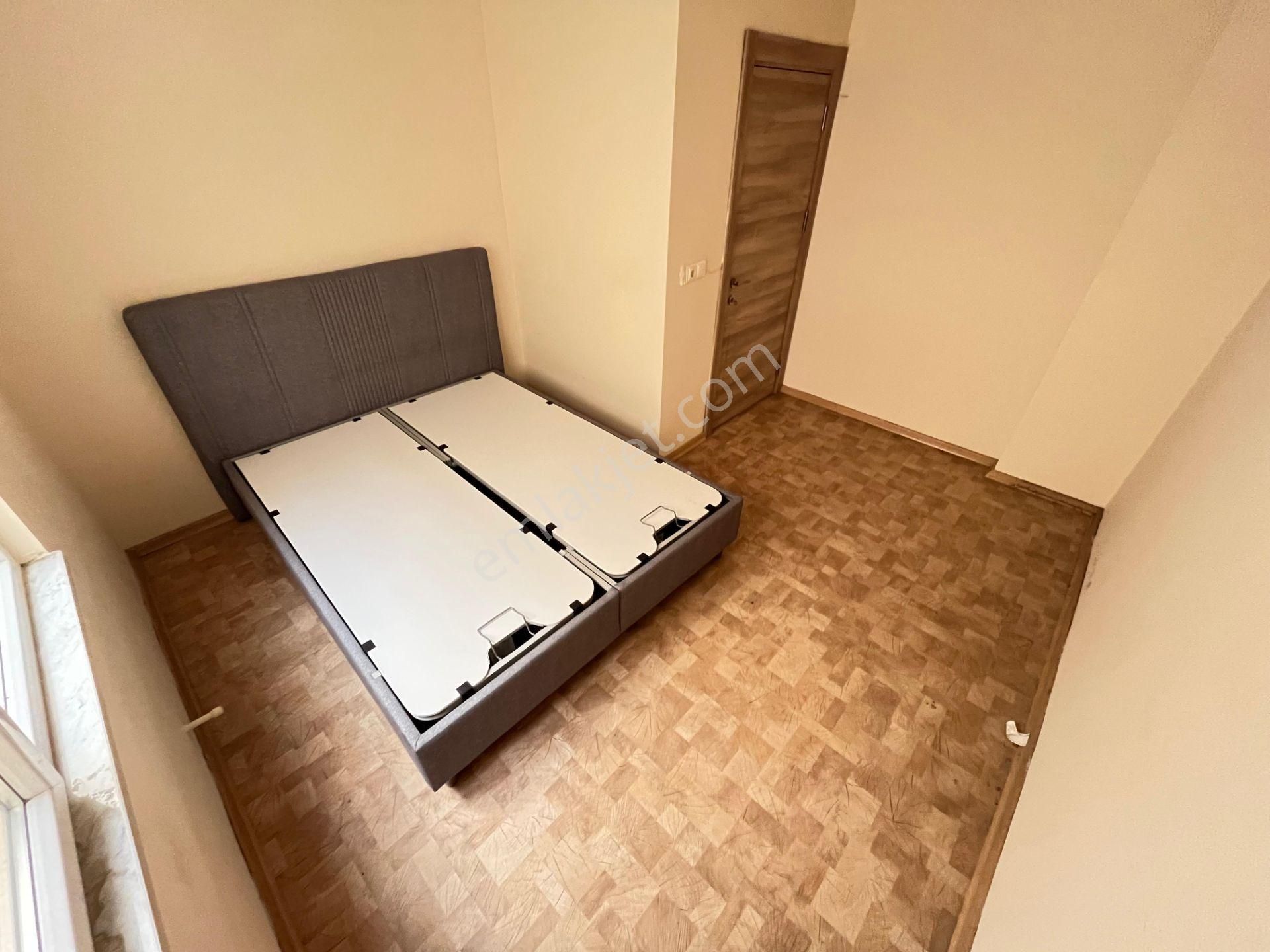 Akçay Sezgin Emlaktan Asansörlü Doğalgazlı Sürekli Kiralık 2+1 - Görsel 22