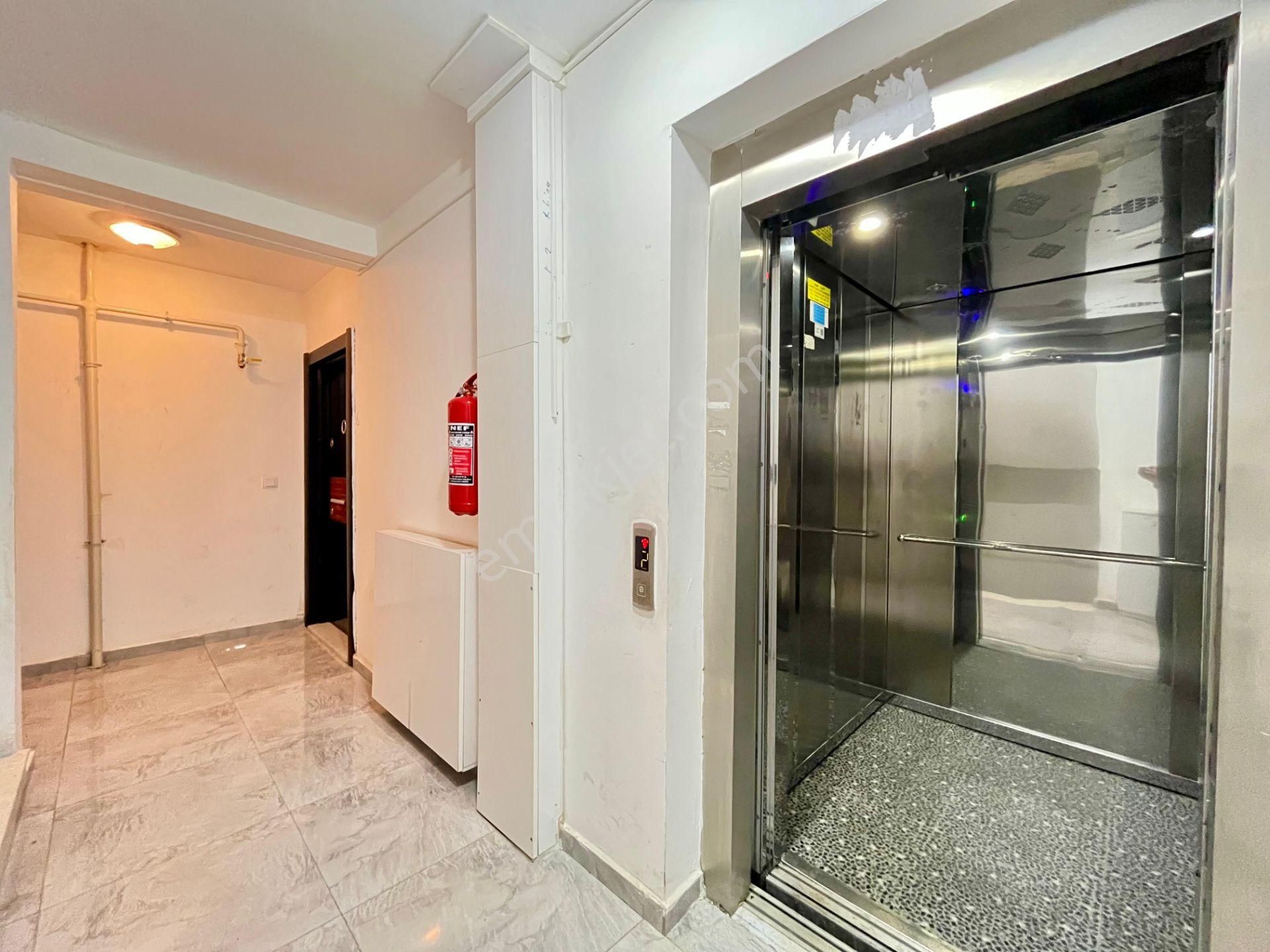 Akçay Sezgin Emlaktan Asansörlü Doğalgazlı Sürekli Kiralık 2+1 - Görsel 21