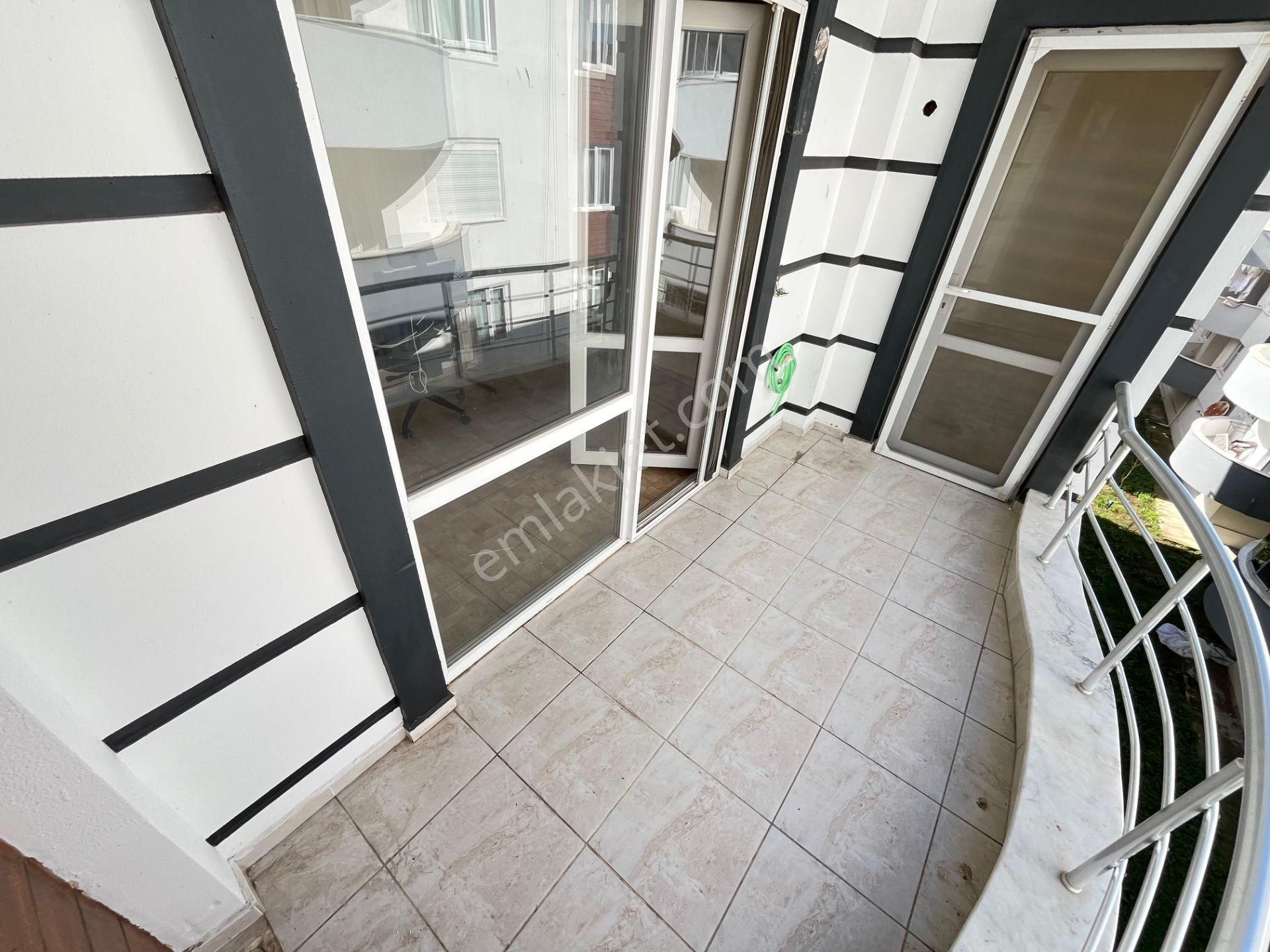 Akçay Sezgin Emlaktan Asansörlü Doğalgazlı Sürekli Kiralık 2+1 - Görsel 9