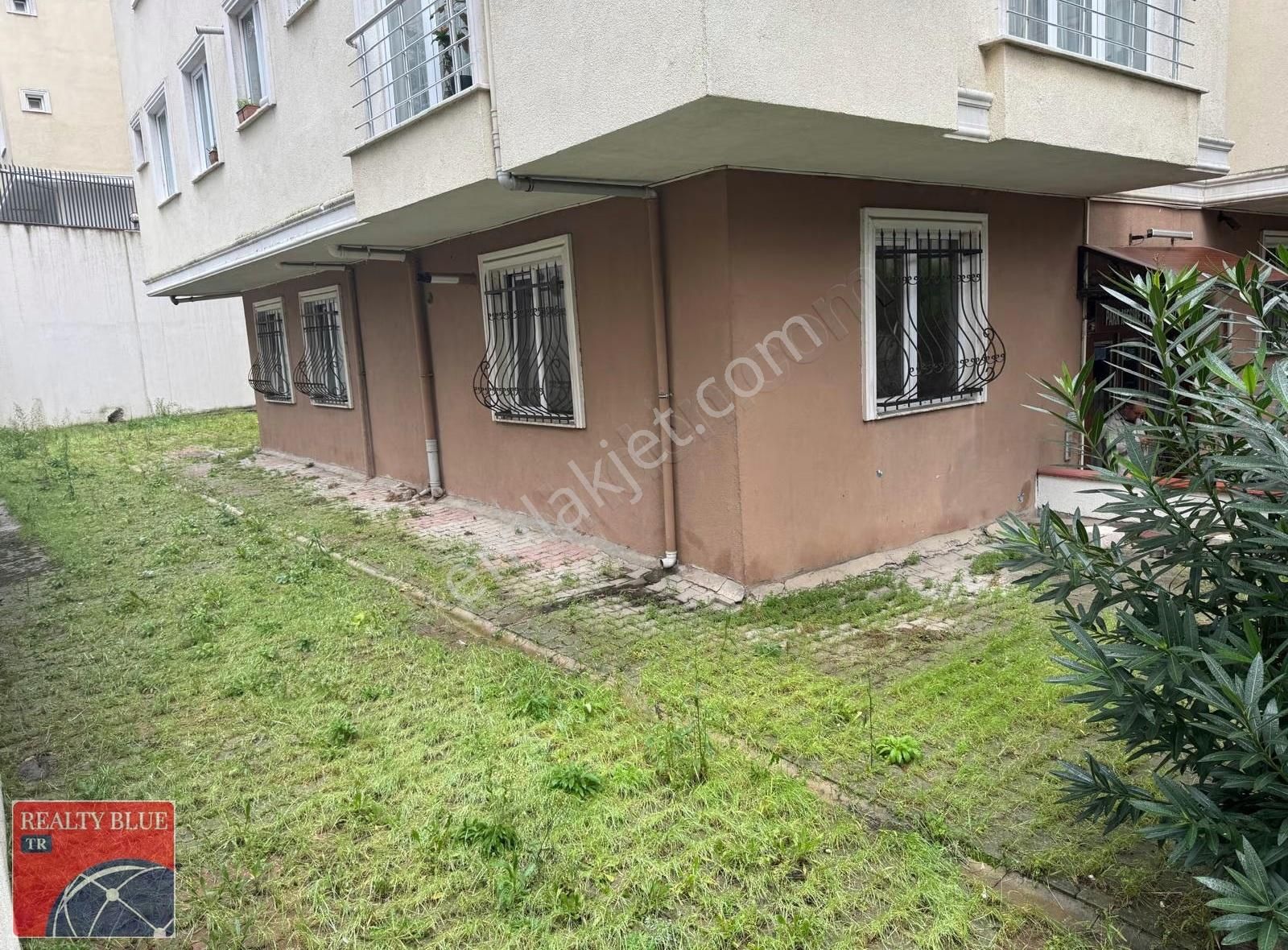 Çekmeköy Sultançiftliği'nde 2+1 Otoparklı Geniş Giriş Katı Daire - Görsel 3