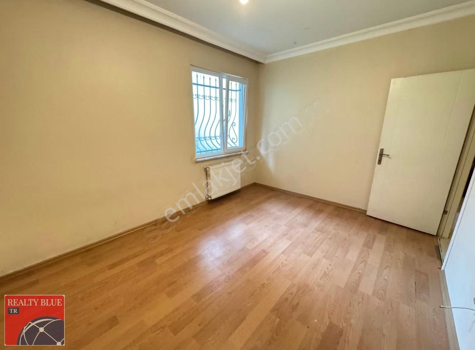 Çekmeköy Sultançiftliği'nde 2+1 Otoparklı Geniş Giriş Katı Daire - Görsel 17