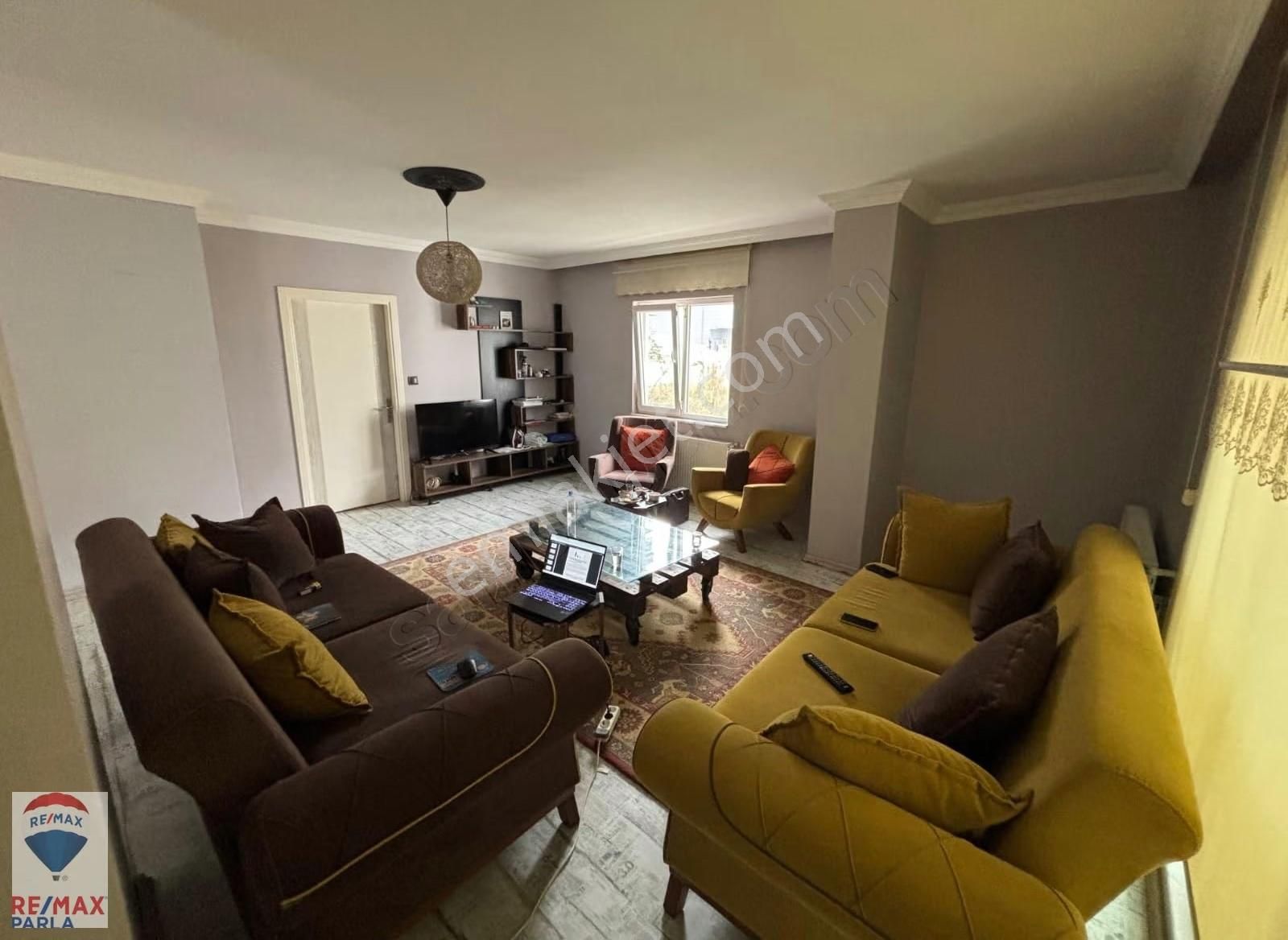 Körfez Tramvay'da | 20.000 Tl Kira Getirili | Eşyalı 2+1 Daire!