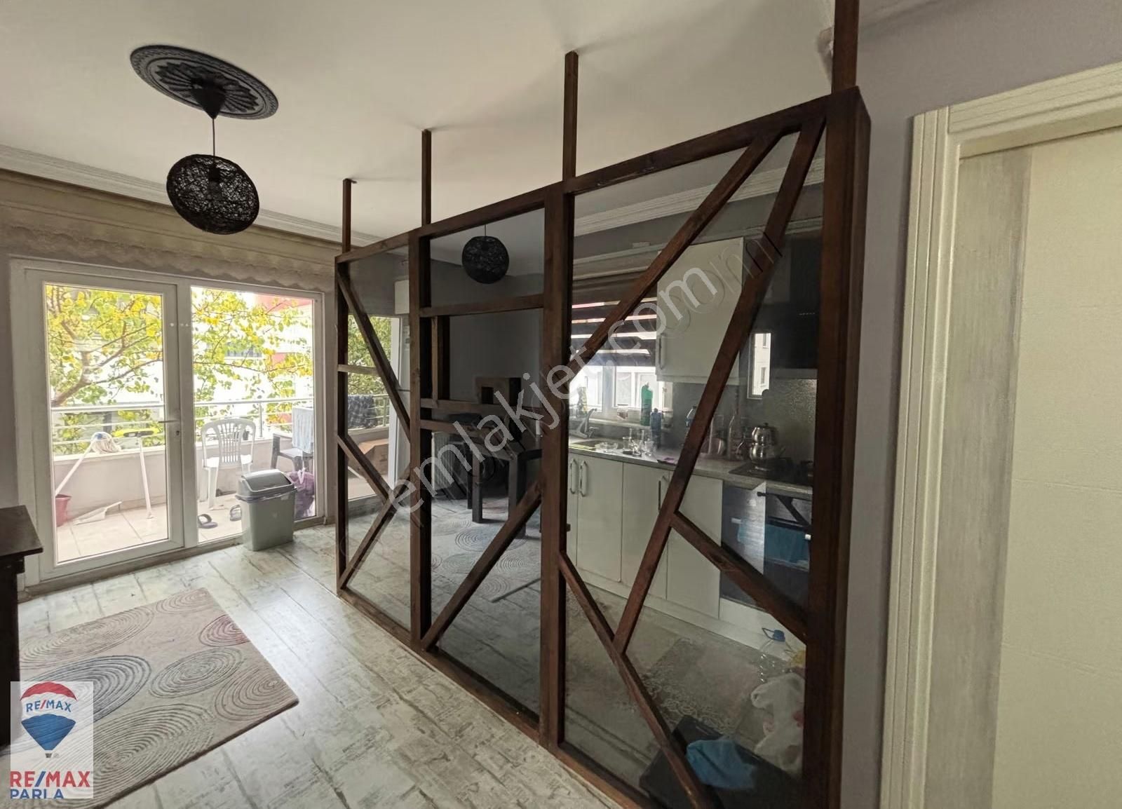 Körfez Tramvay'da | 20.000 Tl Kira Getirili | Eşyalı 2+1 Daire! - Görsel 5