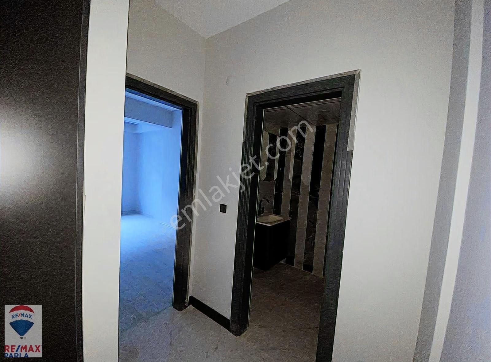 Atakum'da Anayol Üzeri Geniş 1+1 Daire(nest)-remax Ezgi Kansız - Görsel 4