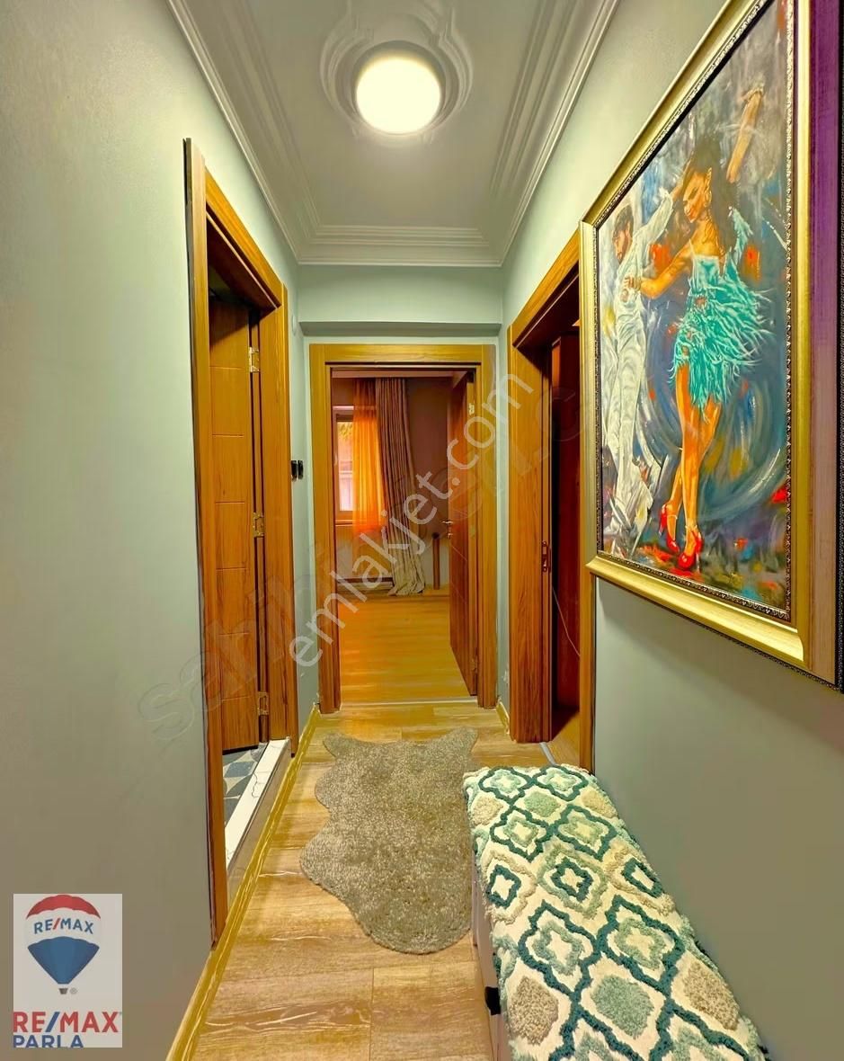 Remax Parla | Ömürevlerinde Sahile Yürüme Mesafesinde Geniş 3+1! - Görsel 20