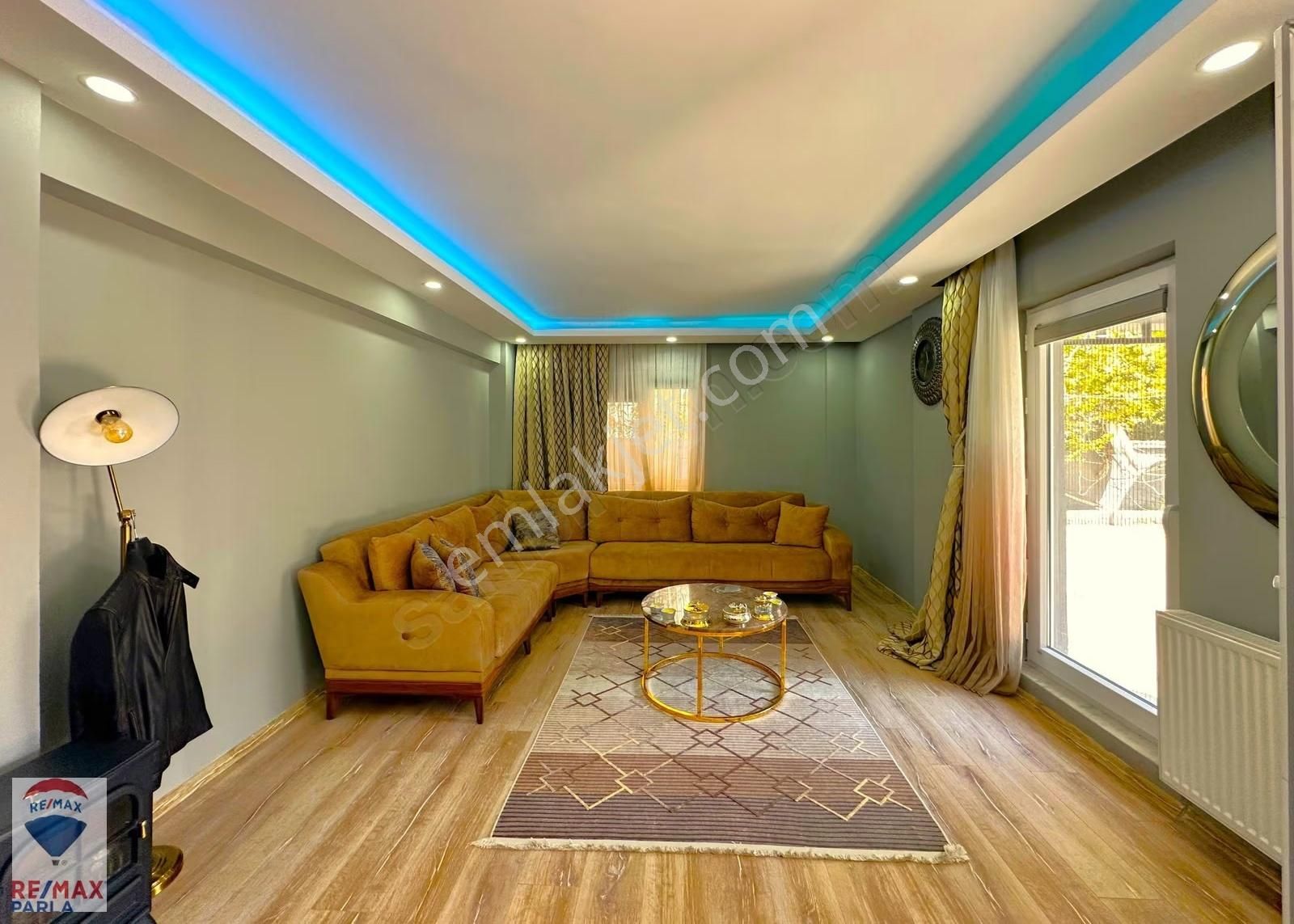 Remax Parla | Ömürevlerinde Sahile Yürüme Mesafesinde Geniş 3+1! - Görsel 6