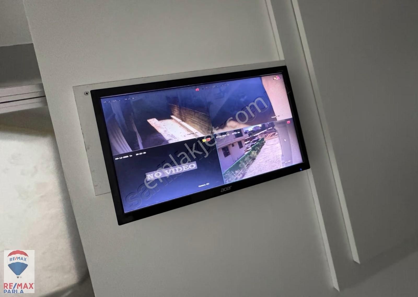 Parla | Körfez Tramvaya 600 M 47 M² Geniş Balkonlu 1+1 Daire! - Görsel 6