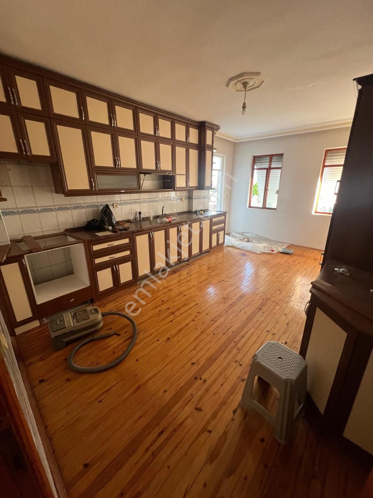 Devlet Hastanesi Yakın Yürüme Mesafesinde Kiralık 2+1 Daire - Görsel 8