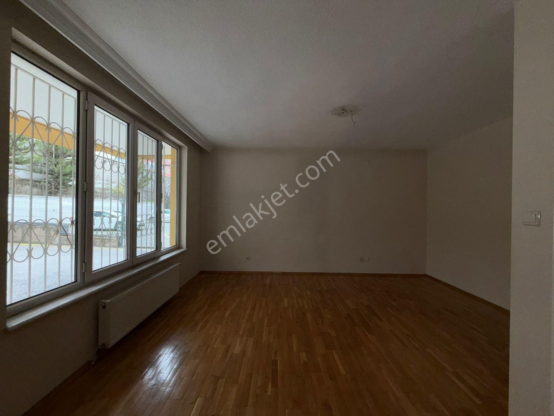 Ankara Çankaya Bahçelievler'de Geniş 2+1 Kiralık Daire - Görsel 27