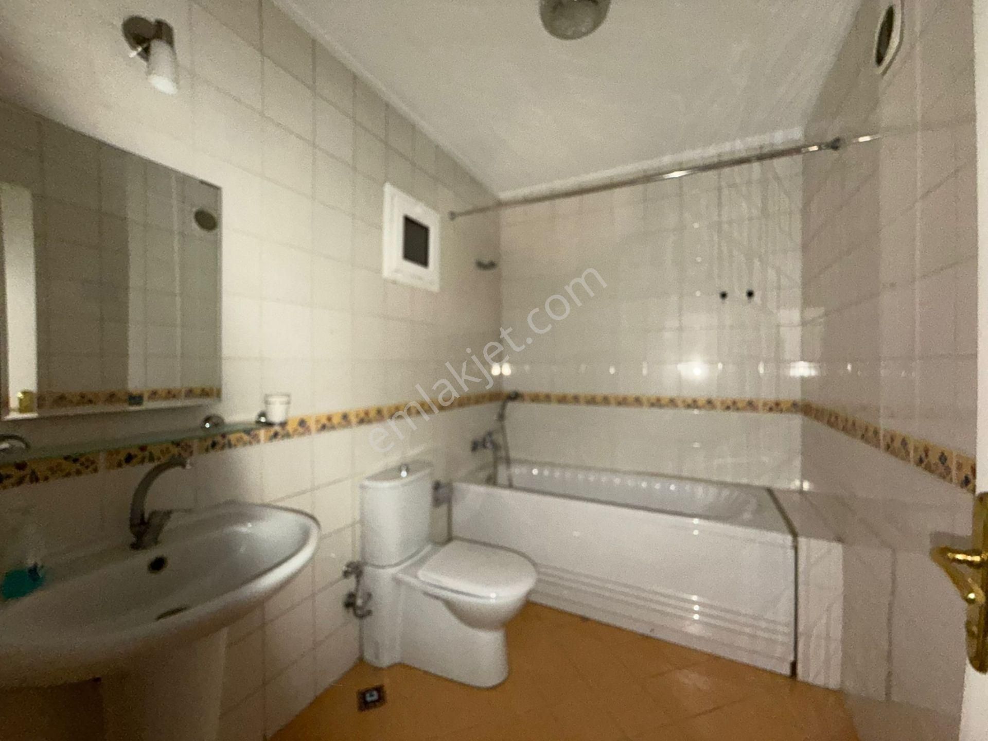 Ankara Çankaya Bahçelievler'de Geniş 2+1 Kiralık Daire - Görsel 29