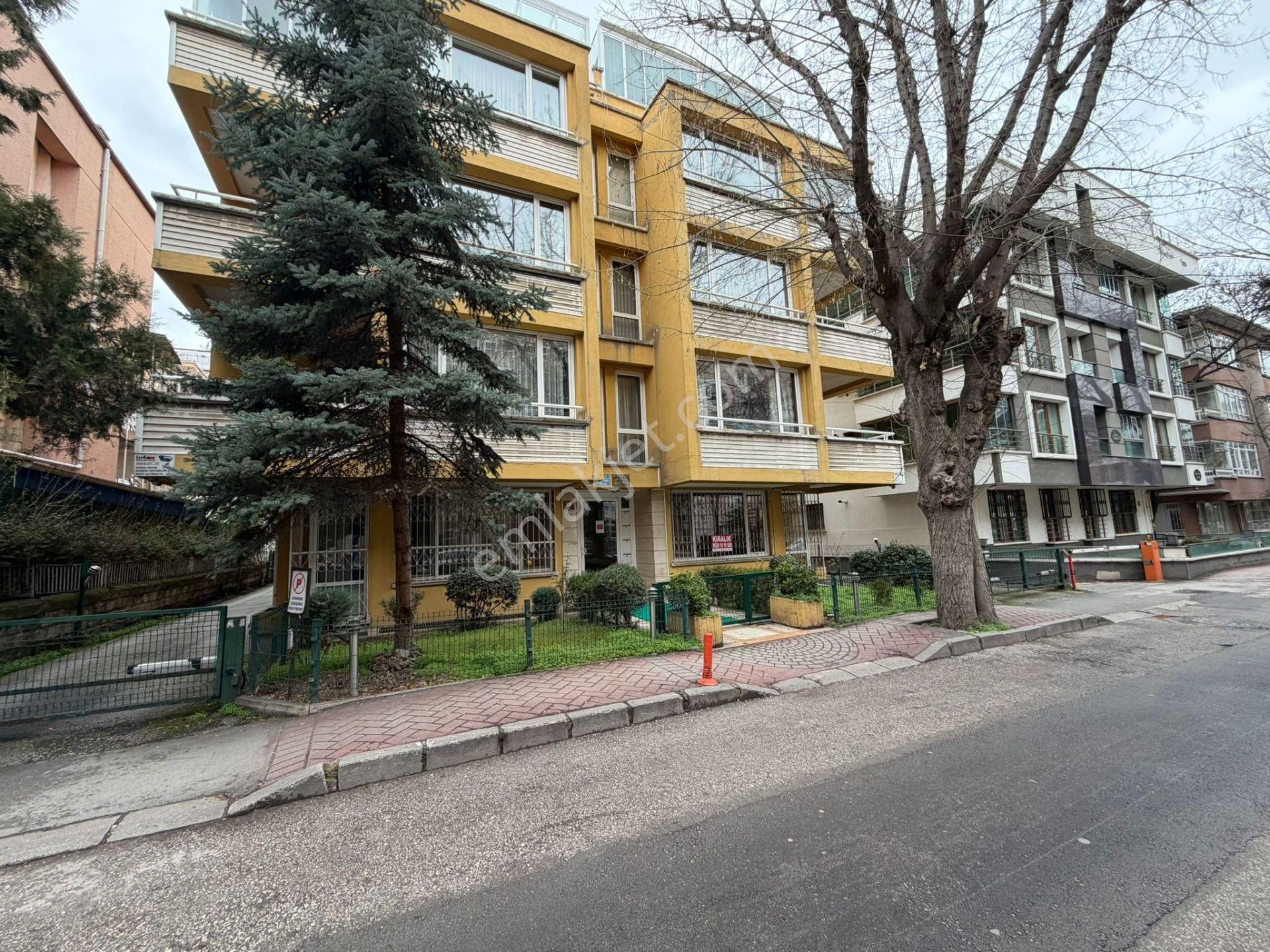 Ankara Çankaya Bahçelievler'de Geniş 2+1 Kiralık Daire - Görsel 34