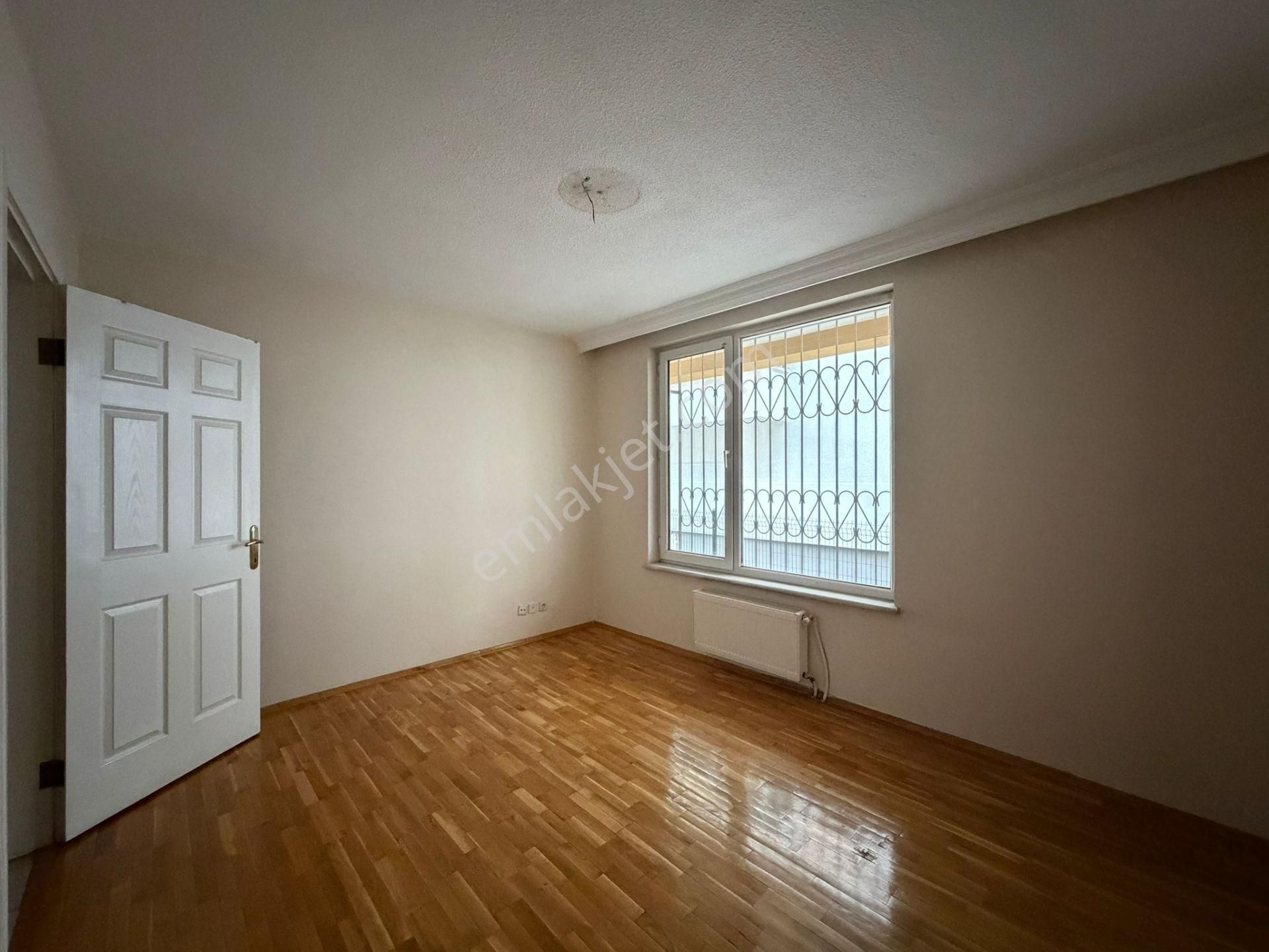 Ankara Çankaya Bahçelievler'de Geniş 2+1 Kiralık Daire - Görsel 20