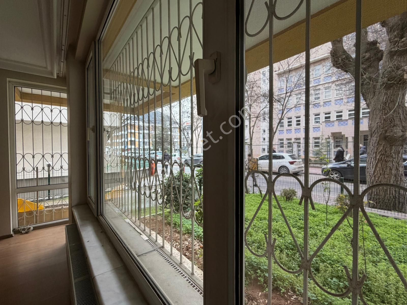 Ankara Çankaya Bahçelievler'de Geniş 2+1 Kiralık Daire - Görsel 13