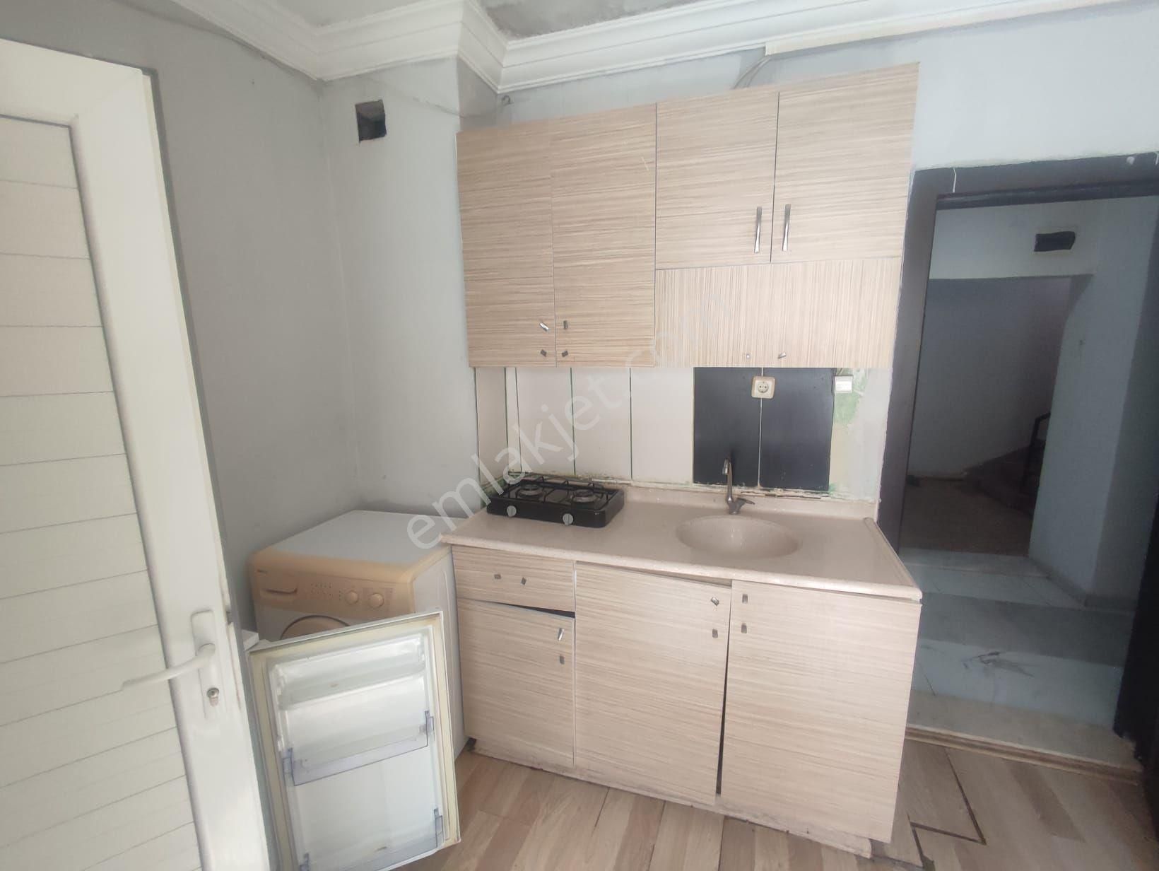 Adana Beyazevlerde Yalçın Park Civarında 1+0 Temiz Eşyalı Daire - Görsel 2