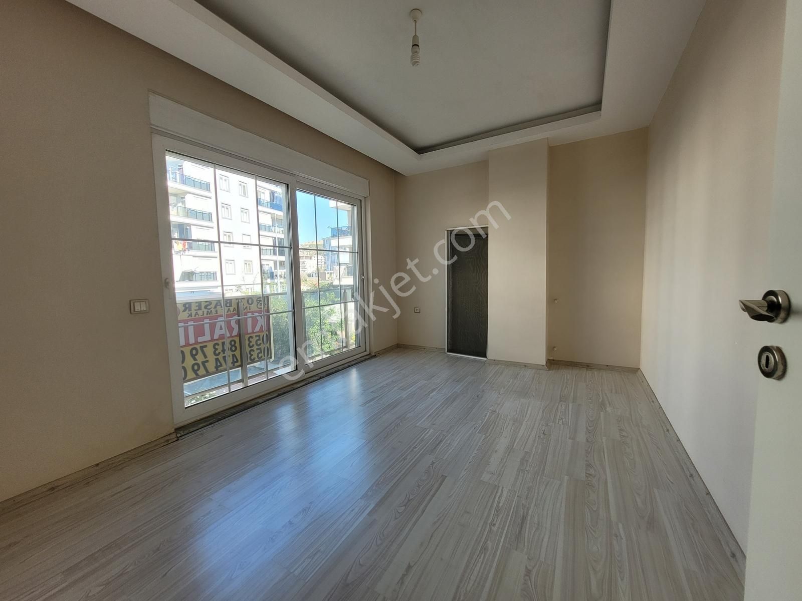 Göçerler'de Kiralık 2+1 Site İçi 1.kat Geniş Daire - Görsel 12