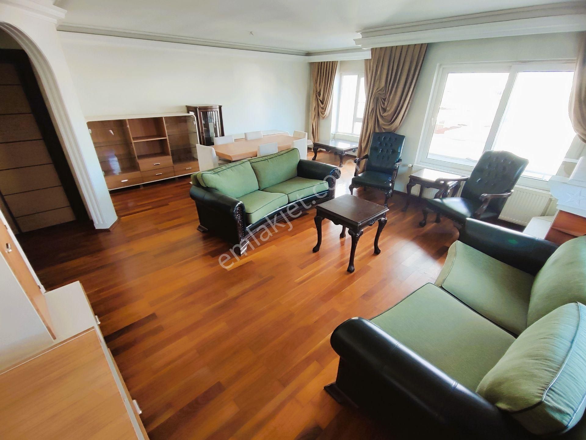 Kardeşten Akçay Merkezde Deniz Ve Kordon Manzaralı Geniş 4+1 Dubleks Daire - Görsel 4