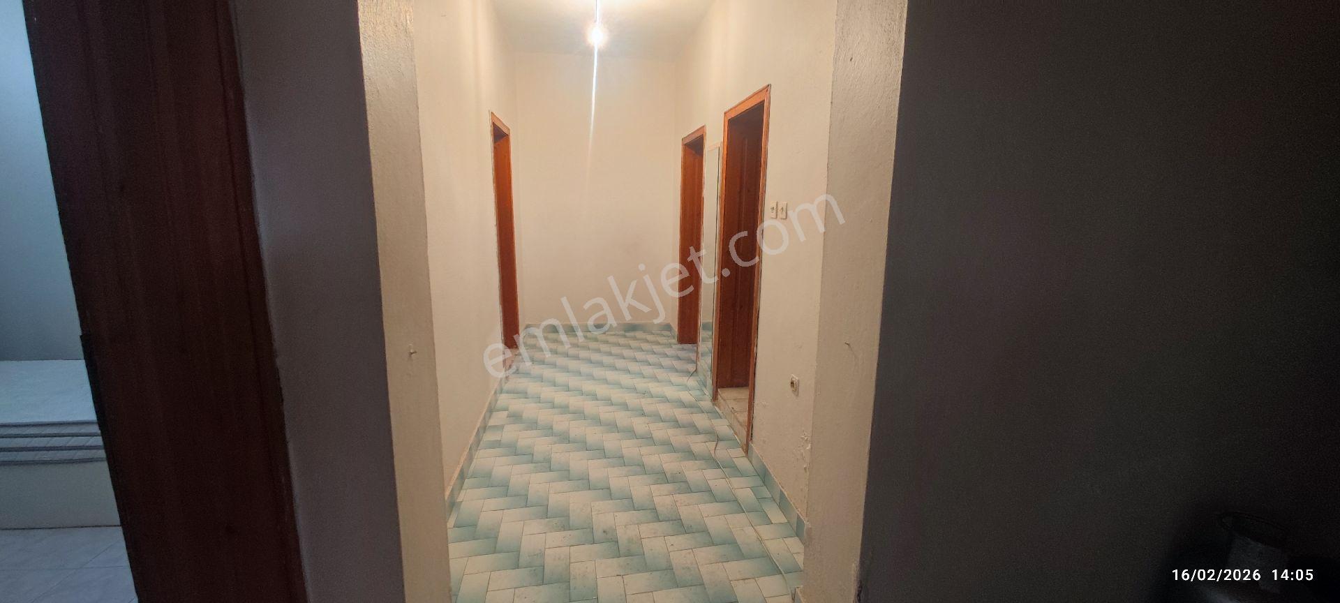 Aksaray Da Ana Caddeye Sıfır Yarıbodrum - Görsel 9
