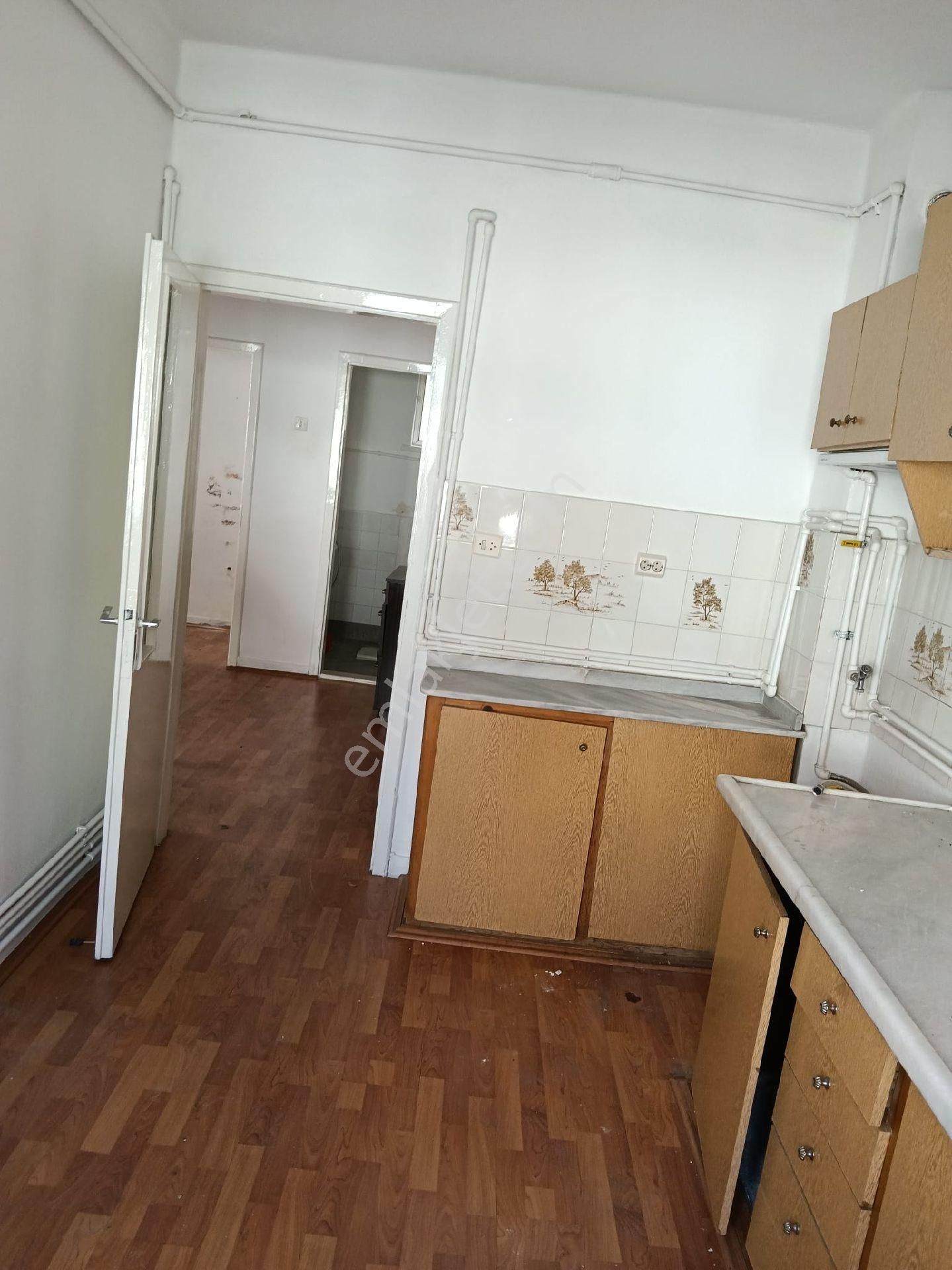 Sahibinden 1 Caddede Kiralık - Görsel 8