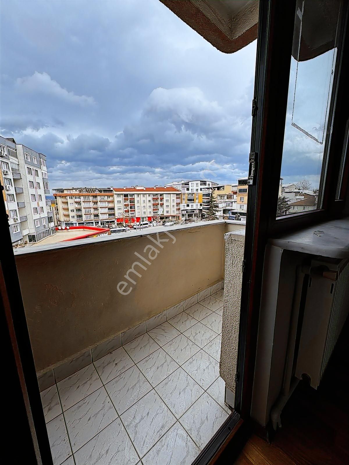 Davutkadı'da Bakımlı 3+1 Satılık Daire - Görsel 21