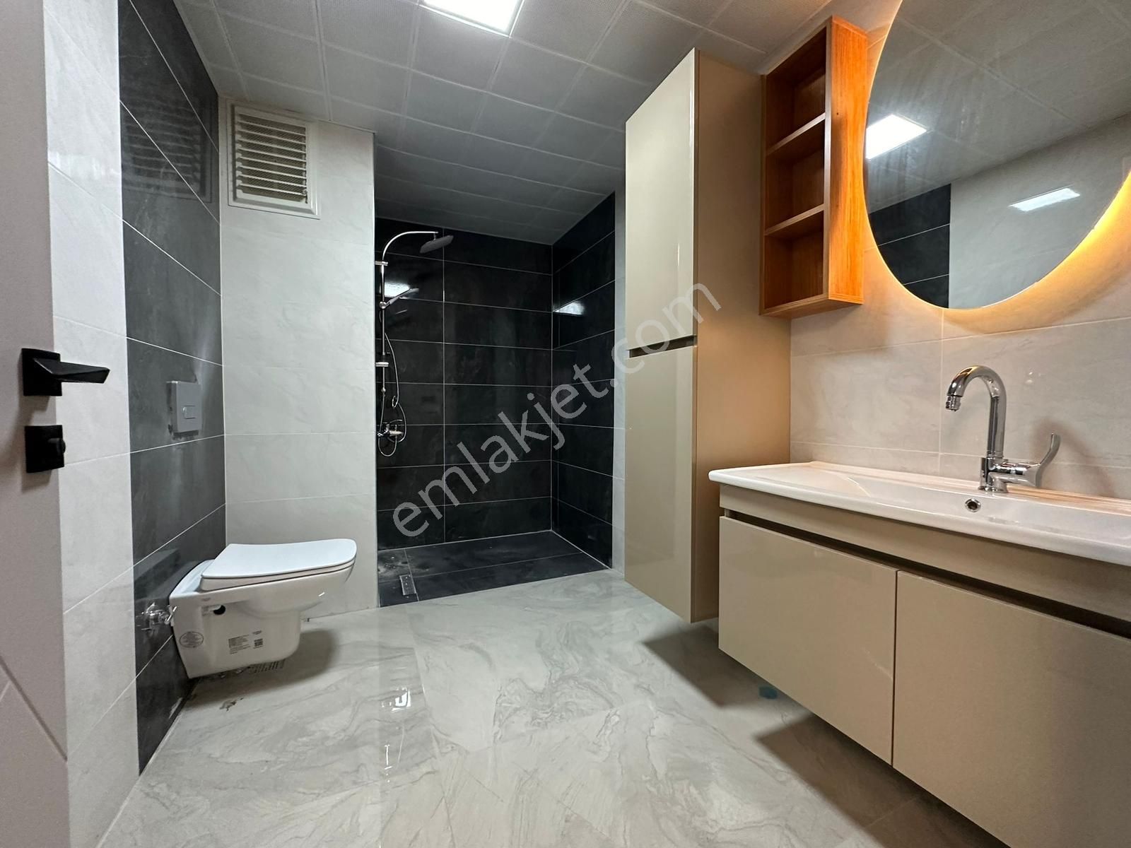 Mehmet Zengin'den Teras Balkon, K.otopark, Ultralüks,ç.banyo 4+1 - Görsel 19