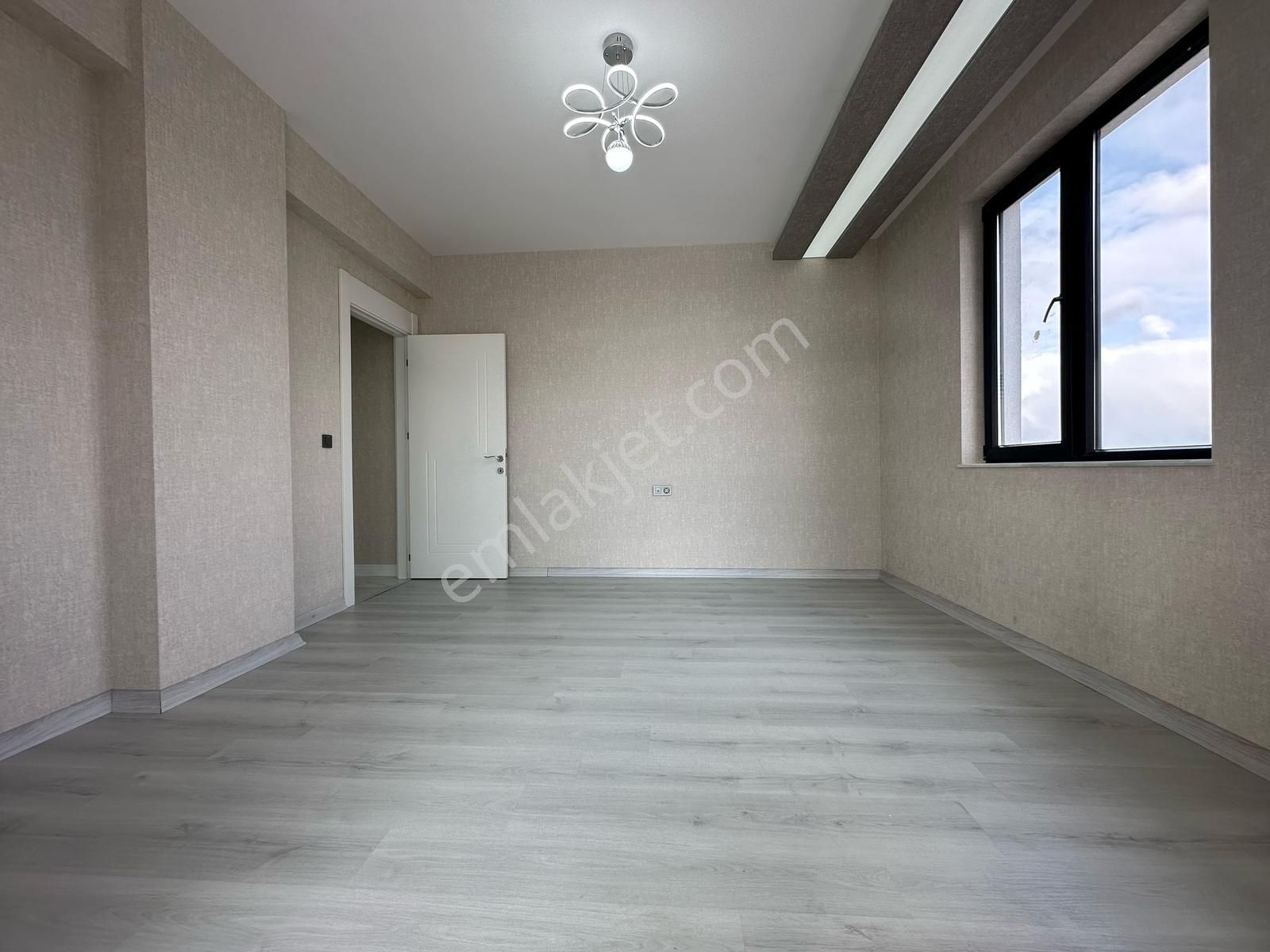 Mehmet Zengin'den Lüks Sitede Kapalı Otoparlı 8.kat 4+1 Daire - Görsel 10