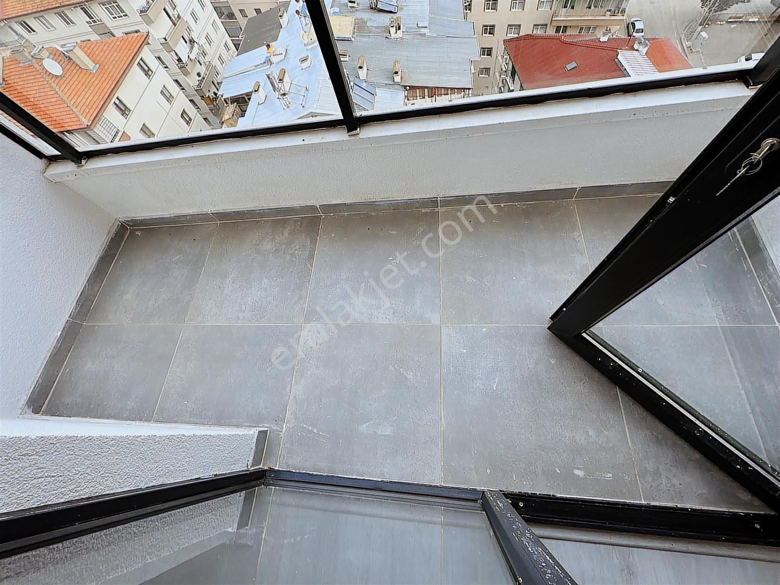 Mehmet Zengin'den Lüks Sitede Kapalı Otoparlı 8.kat 4+1 Daire - Görsel 18