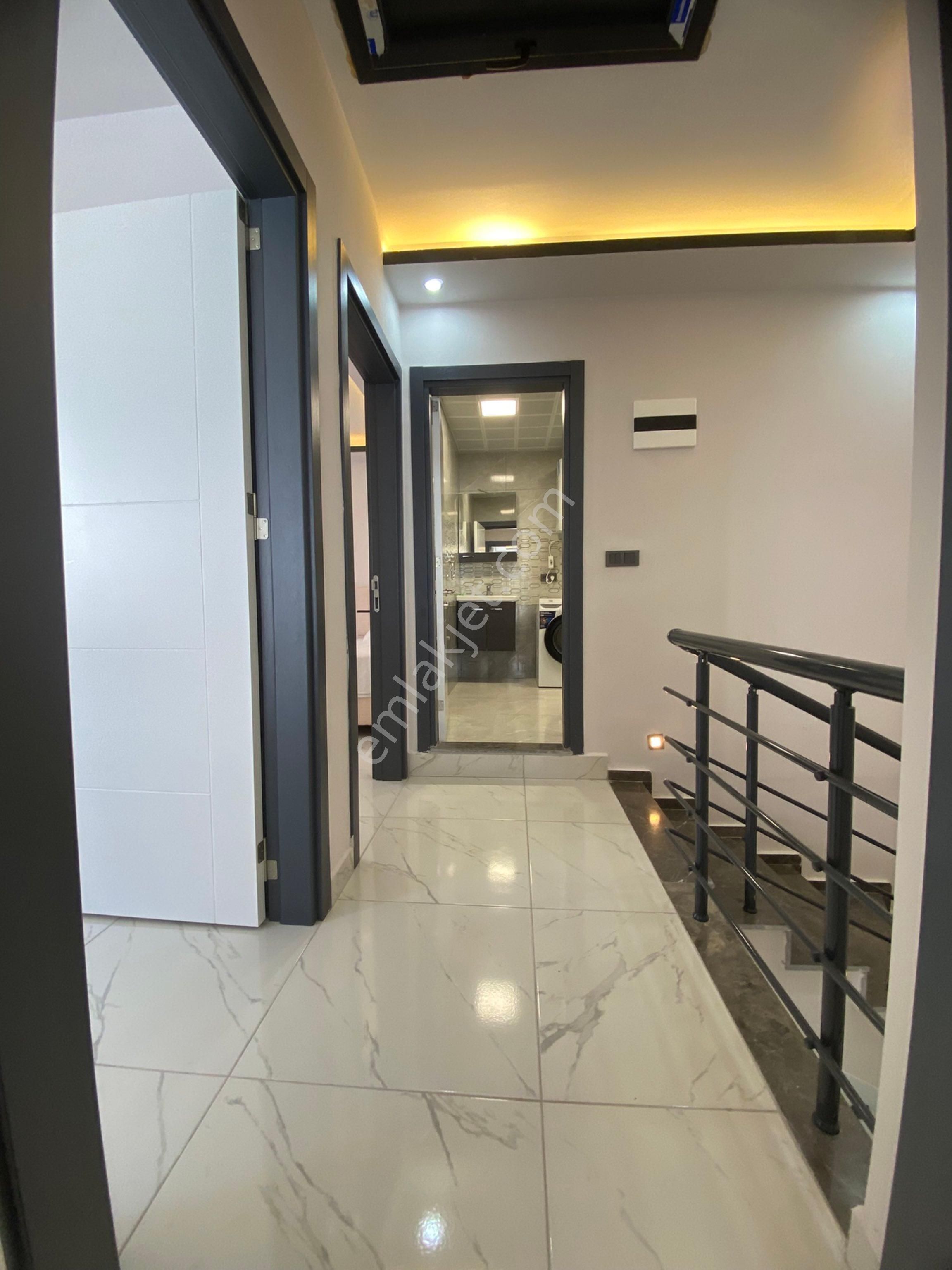 Hisar’da Havuzlu Site İçinde Eşyalı Satılık 3+1 Dubleks Villa - Görsel 25