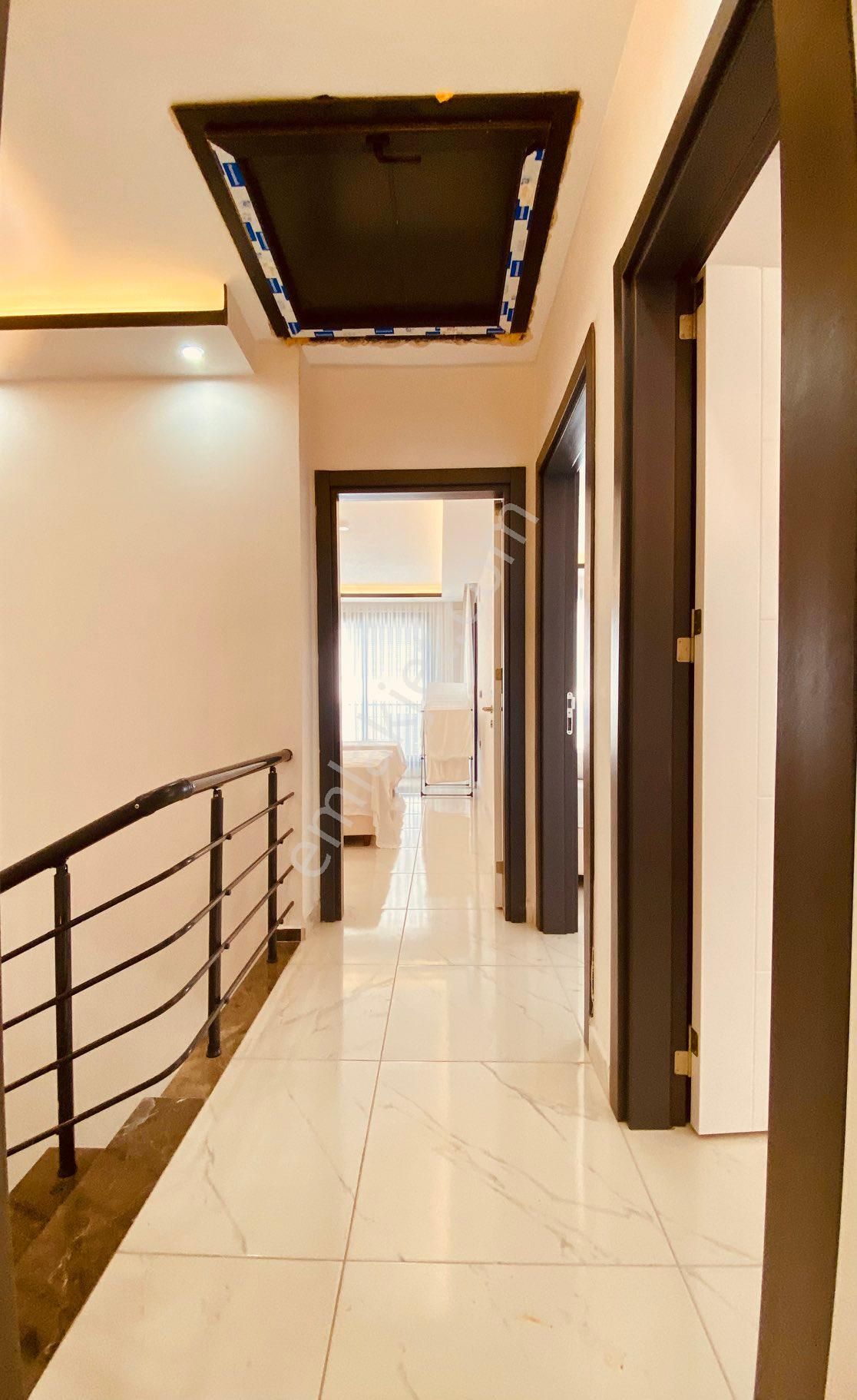 Hisar’da Havuzlu Site İçinde Eşyalı Satılık 3+1 Dubleks Villa - Görsel 24