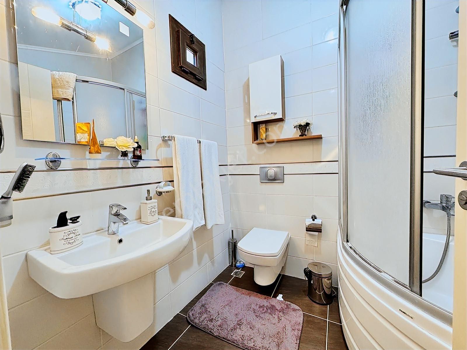 Denize Çok Yakın-marmarisin En Geniş 3 Oda 1 Salon Dairesi - Görsel 43