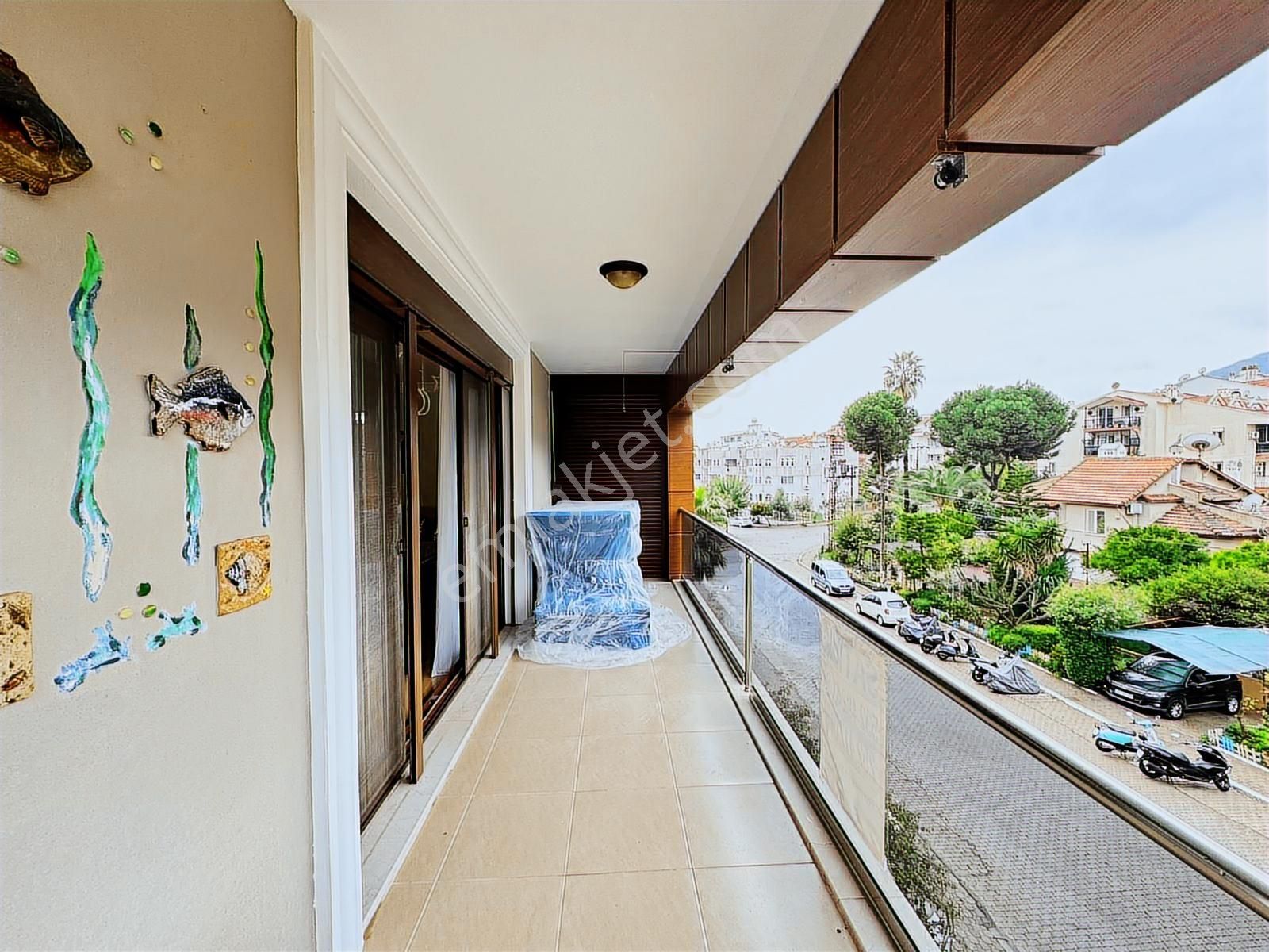 Denize Çok Yakın-marmarisin En Geniş 3 Oda 1 Salon Dairesi - Görsel 24