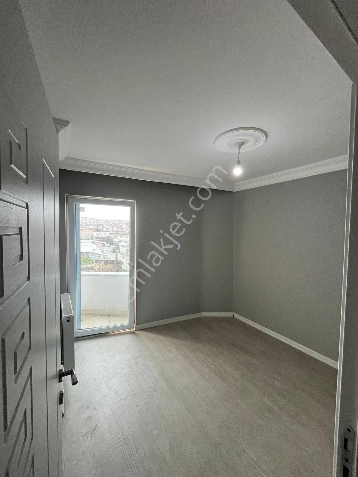 Esenyurt Ta Satılık Köşe Başı 2+1 Daire - Görsel 9