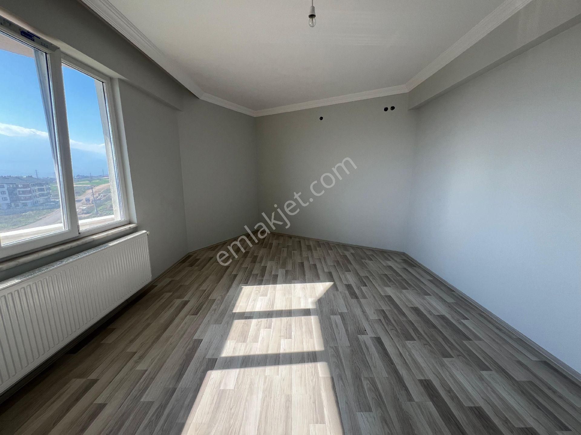 Roma' Dan Akhisar Mahallesi' Nde Kiralık Daire - Görsel 7