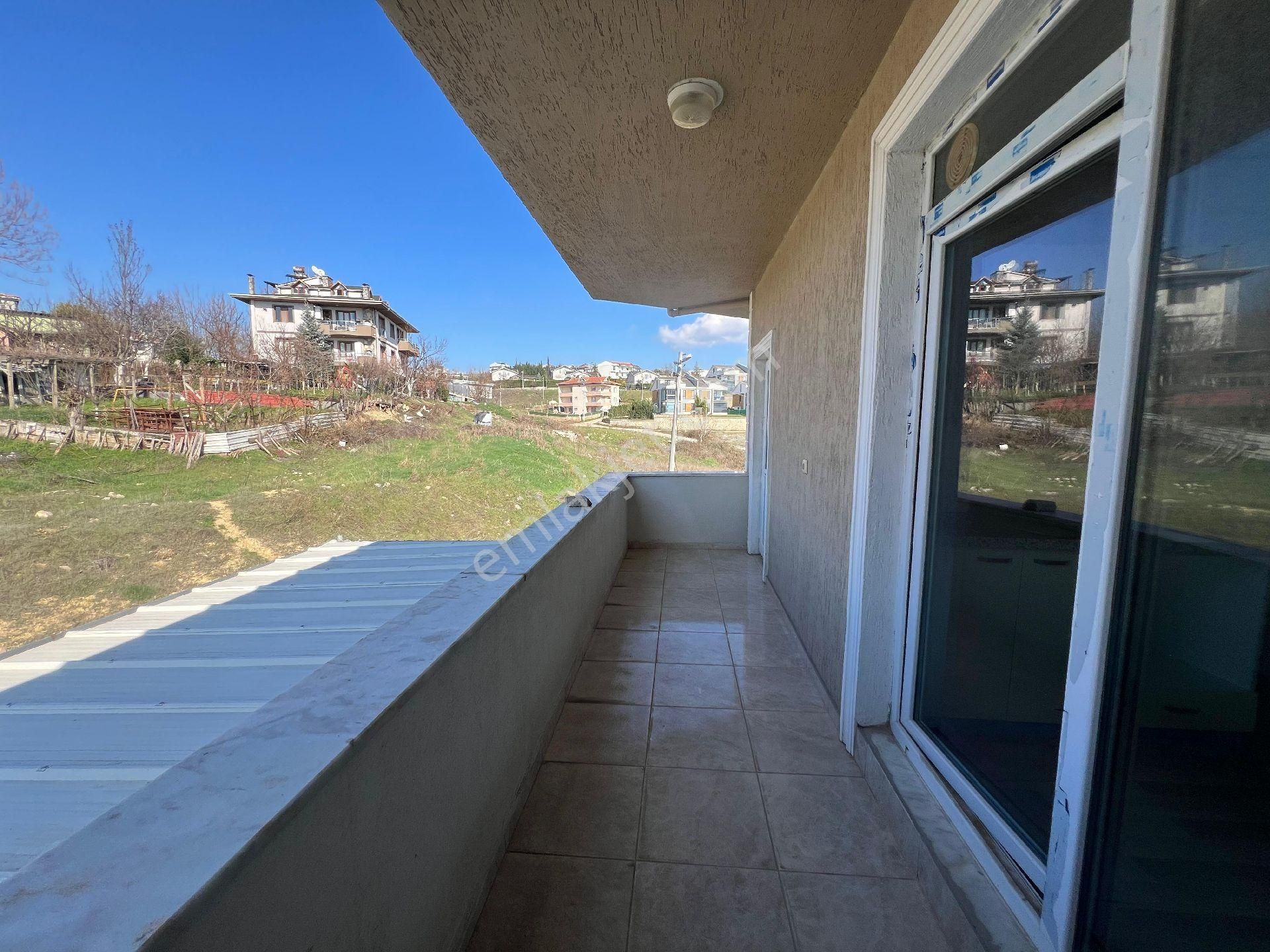 Roma' Dan Akhisar Mahallesi' Nde Kiralık Daire - Görsel 15