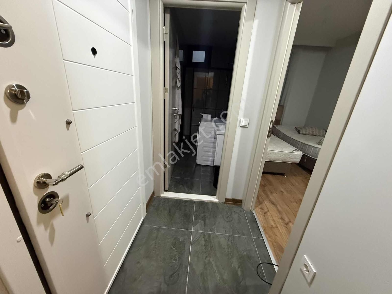 Fl Emlaktan Fikirtepe Metrobüs Yakını 1+1 Full Eşyalı Bahçe Kat - Görsel 8