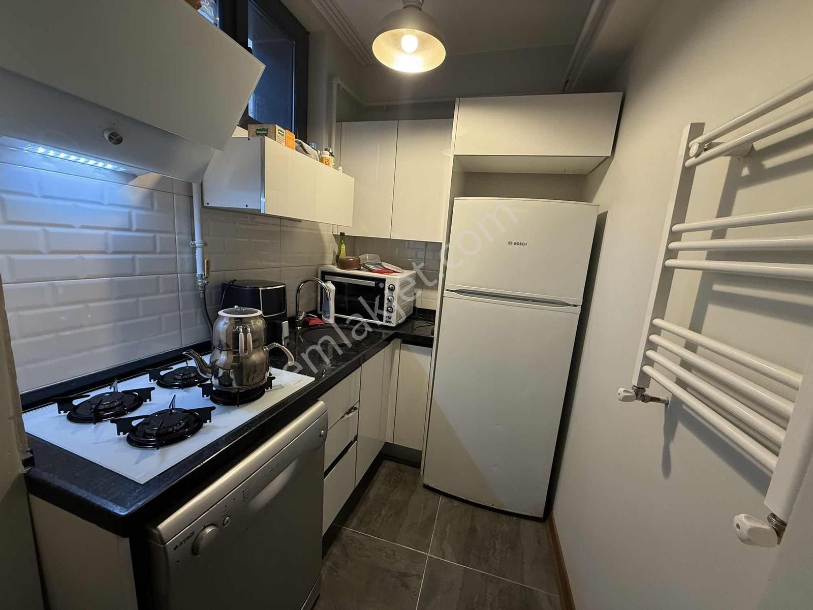 Fl Emlaktan Fikirtepe Metrobüs Yakını 1+1 Full Eşyalı Bahçe Kat - Görsel 17