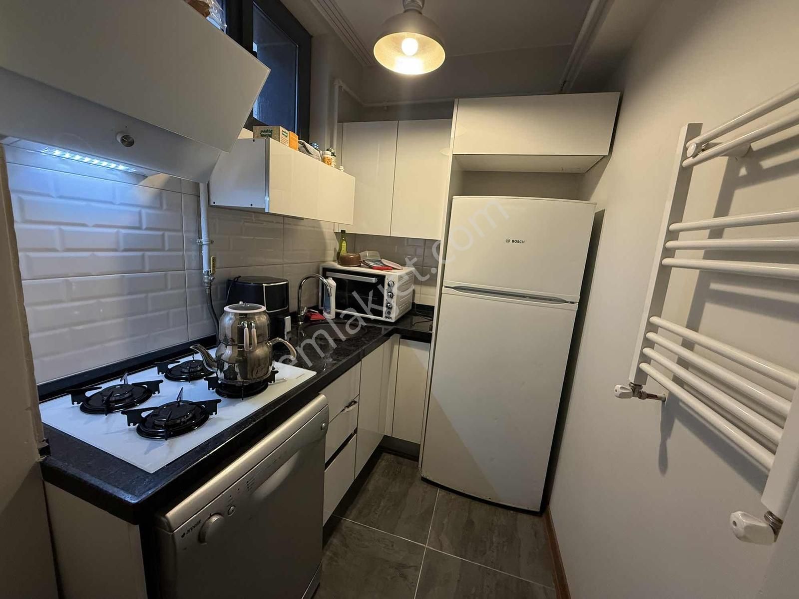 Fl Emlaktan Fikirtepe Metrobüs Yakını 1+1 Full Eşyalı Bahçe Kat - Görsel 26