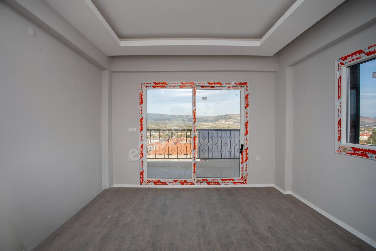 Foça Bağarası Kazım Dirik Mah. Satılık 2+1 Sıfır Daire - Görsel 26