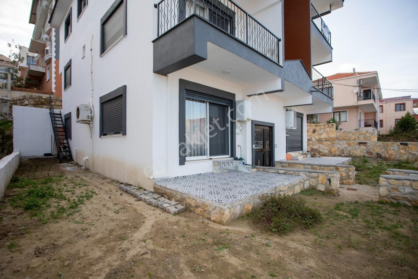 Foça Bağarası Kazım Dirik Mah. Satılık 2+1 Sıfır Daire - Görsel 19