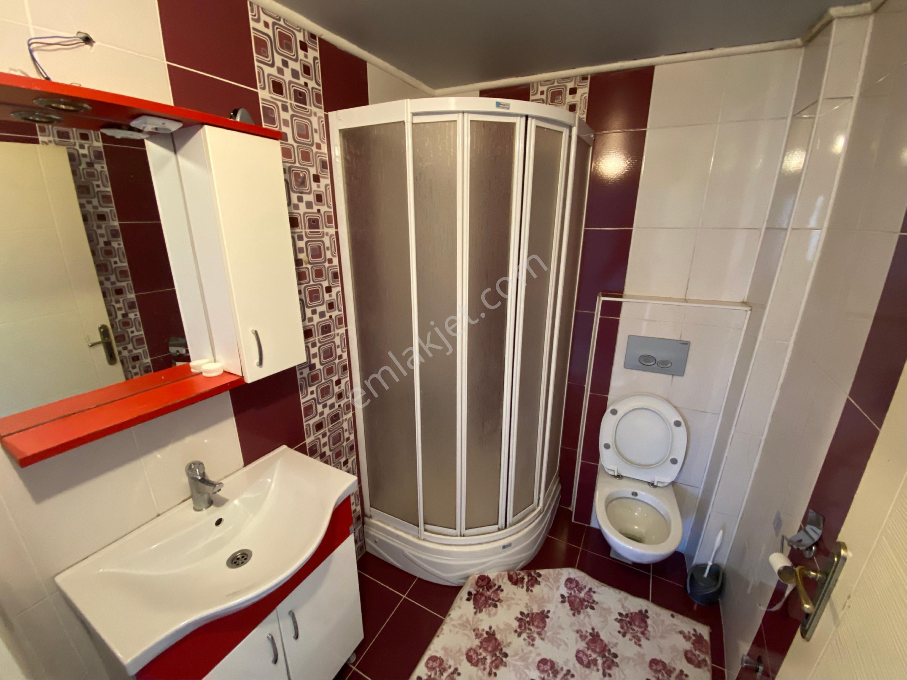 Yalı Gayrimenkulden Uzun Süreli Eşyalı Bayan'a 2+0 Eşyalı Daire - Görsel 9