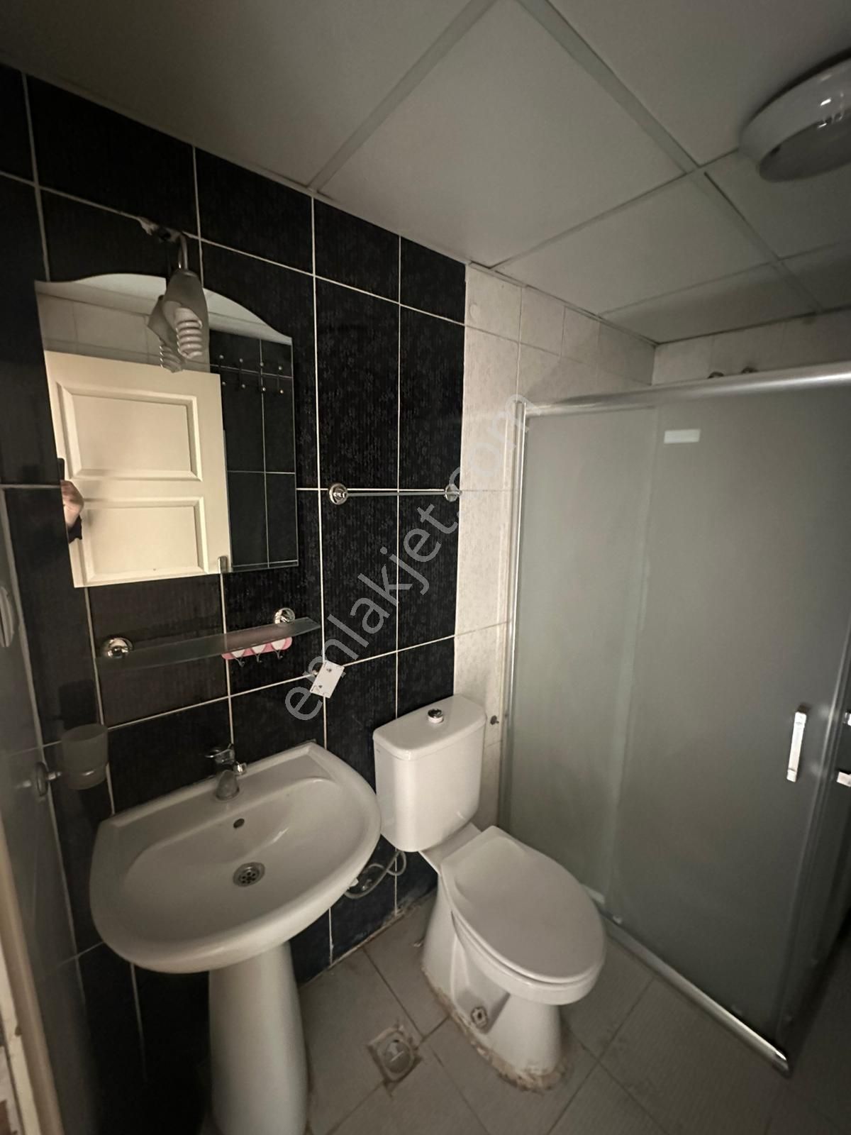 Balkan Gündüz'den Eğitimciler Caddesi Üzerinde Kiralık 2+1 - Görsel 17