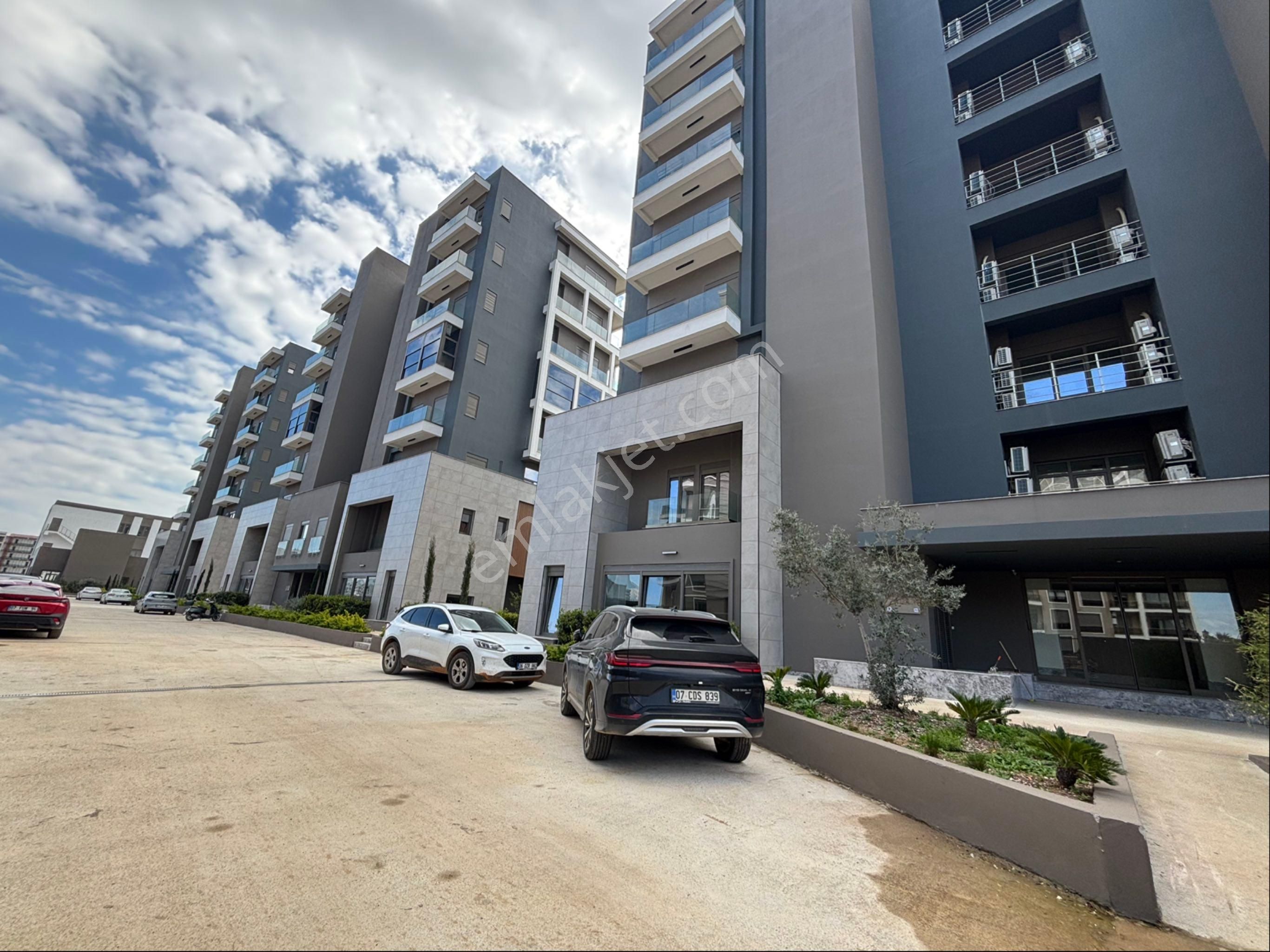 Sırıus Modern Altıntaş’ta Lüks Sitede 1+1 Kiralık Daire - Görsel 4