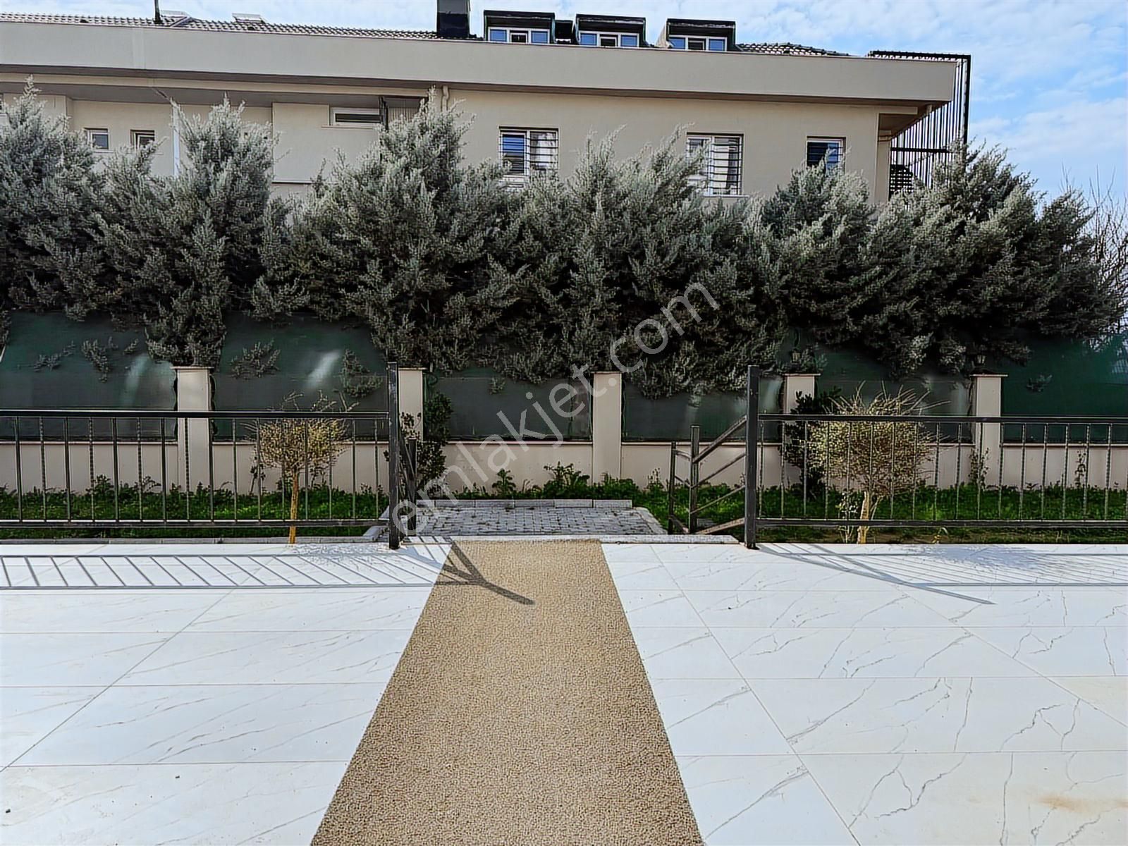 B.çekmece Kumburgaz Merkez'de Yeni Bina G.kat 2+1 Satılık Daire - Görsel 17