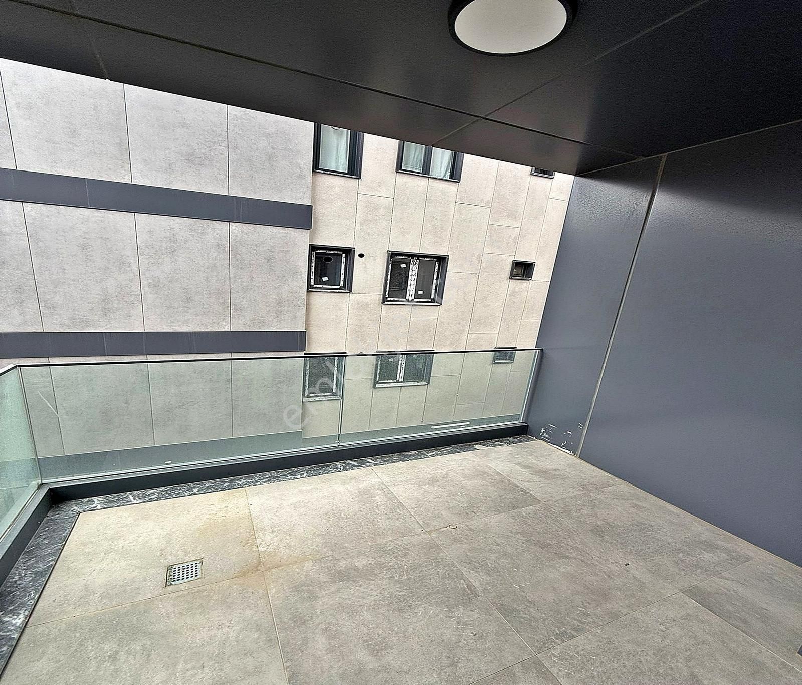 Üsküdar Cengelköyde Boğaz Manzaralı 3+1 Villa Tipi Dubleks - Görsel 17