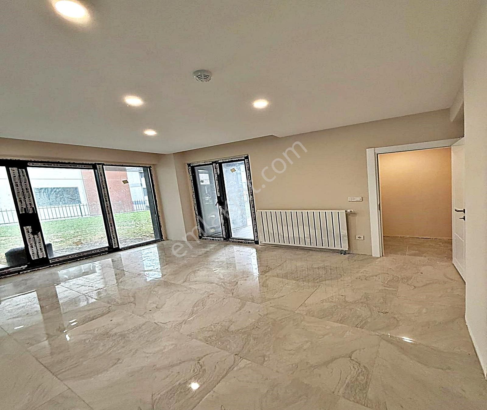 Üsküdar Cengelköyde Boğaz Manzaralı 3+1 Villa Tipi Dubleks - Görsel 24