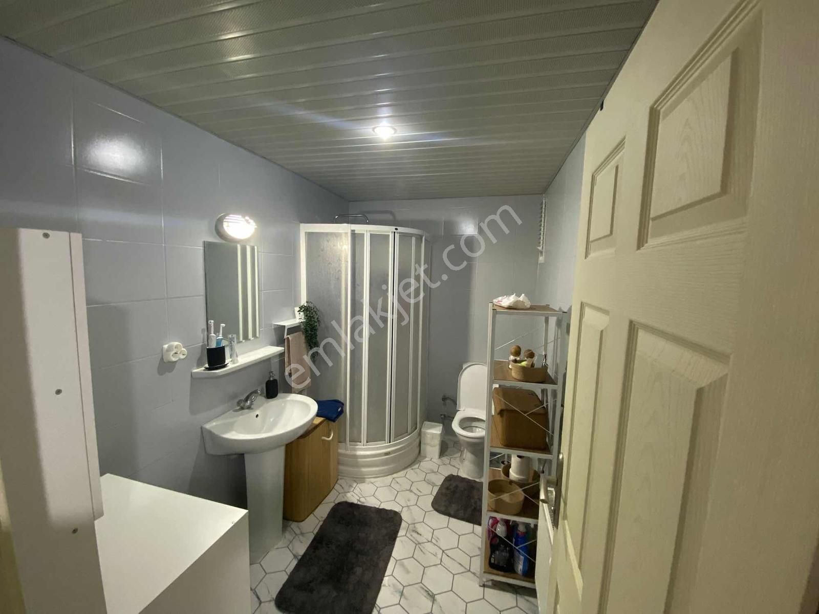 Turkuaz Migros Karşısı Bakımlı 3+1 - Görsel 14