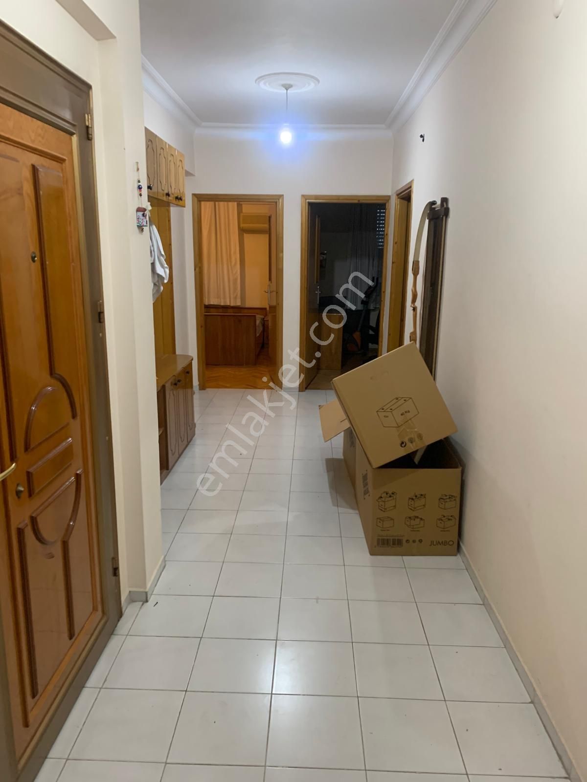 Meydankavağı Mahallesi'nde 3+1 Eşyalı Kiralık Daire - Görsel 5