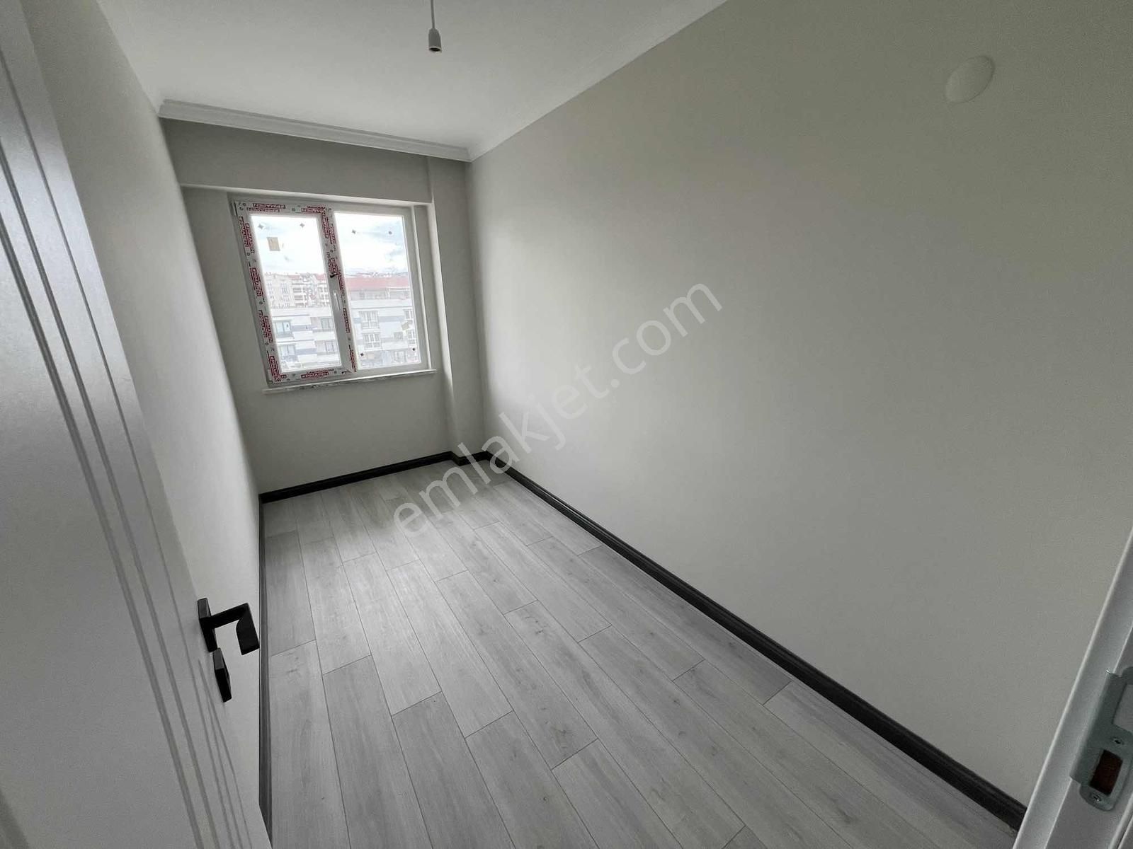 Akram'dan Yunuselide 2 Milyon Kredili 3+1 Daire - Görsel 13